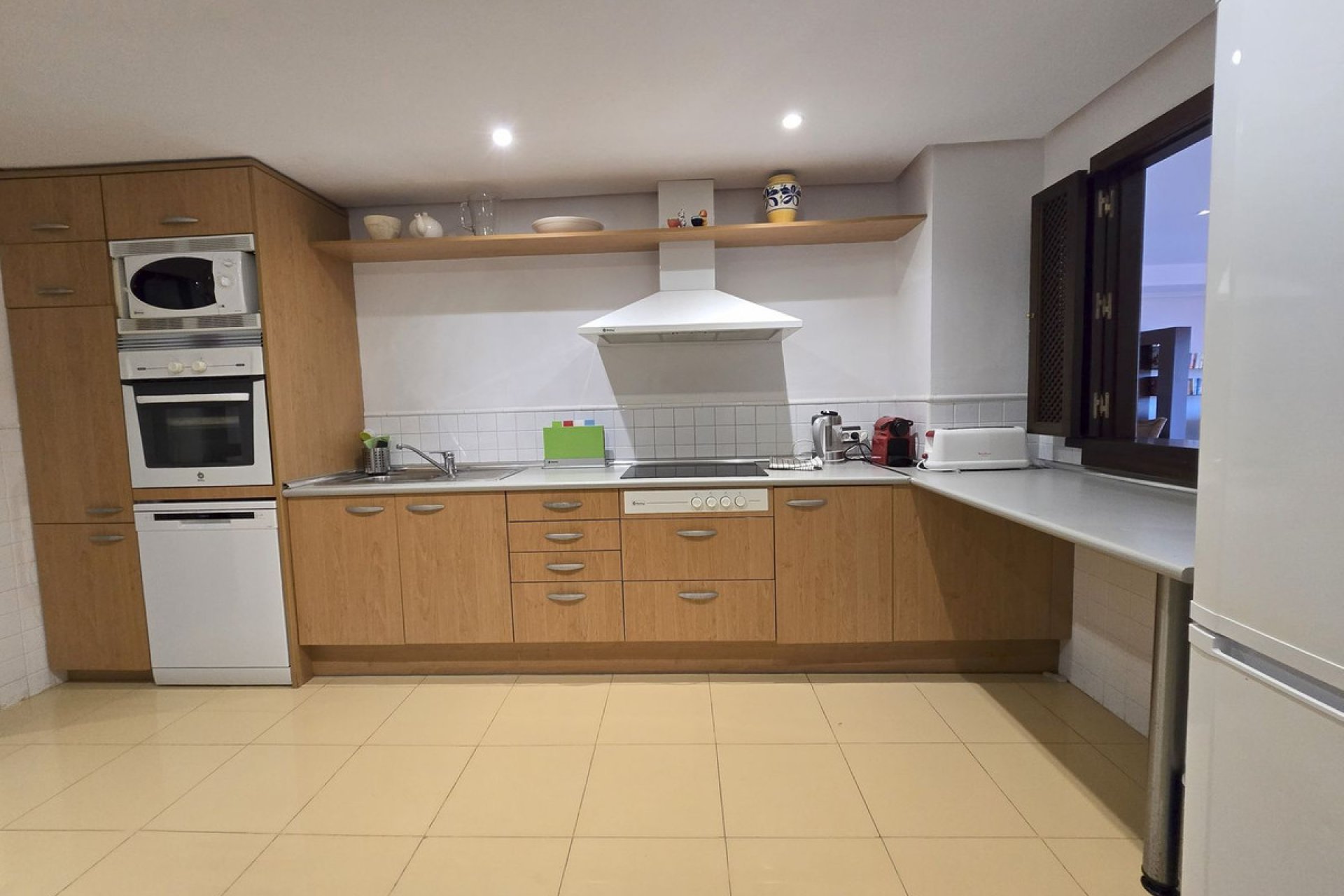 Resale - Ground floor apartment - Marbella - La Mairena