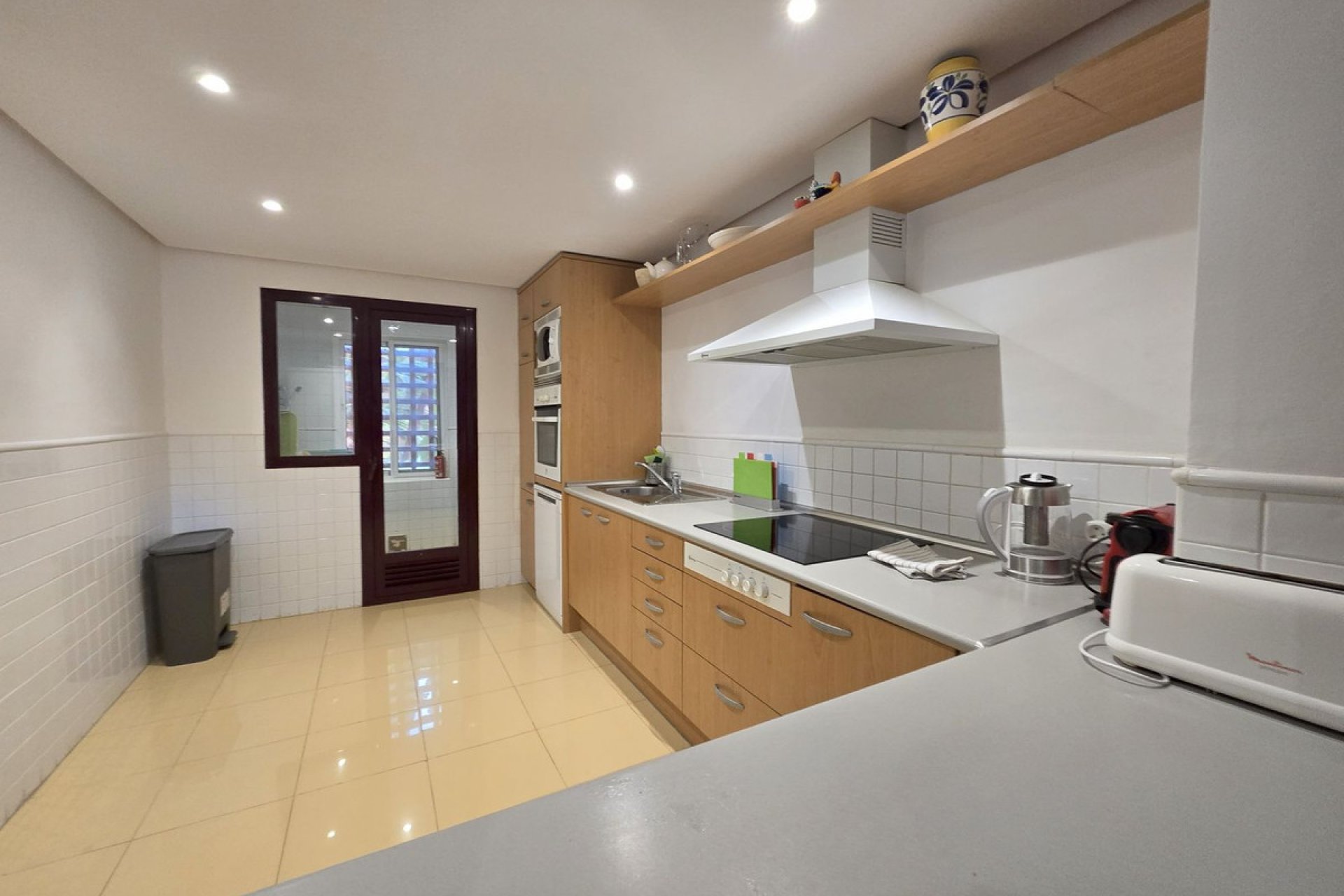 Resale - Ground floor apartment - Marbella - La Mairena