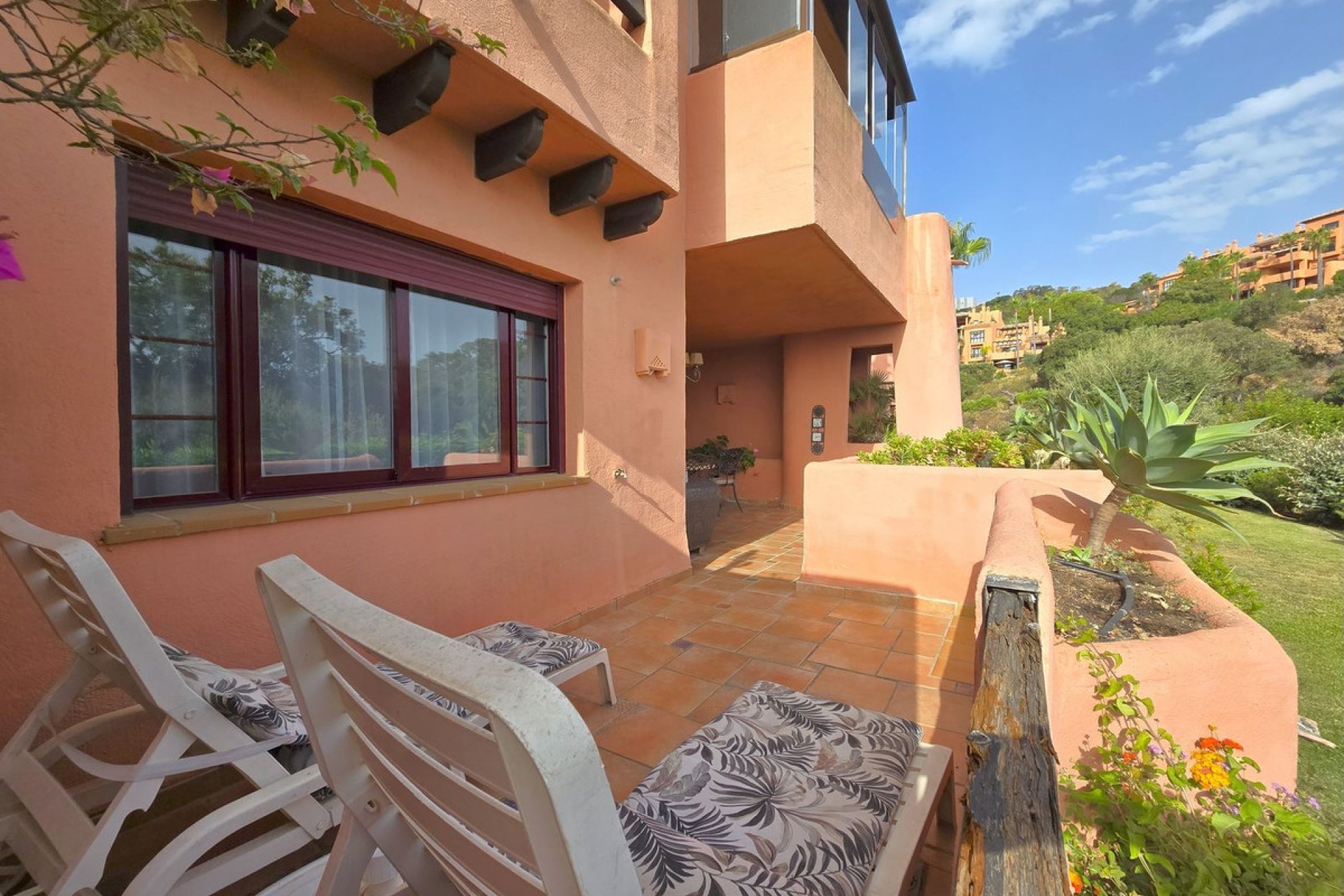 Resale - Ground floor apartment - Marbella - La Mairena