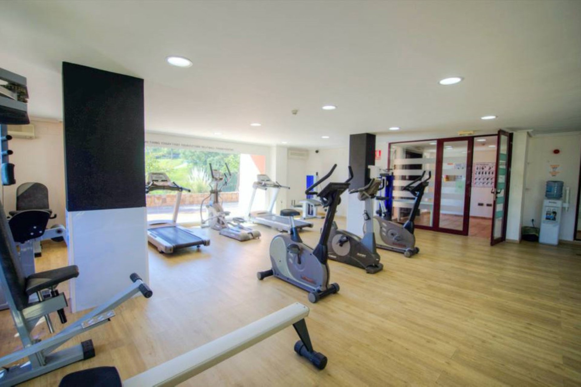 Resale - Ground floor apartment - Marbella - La Mairena