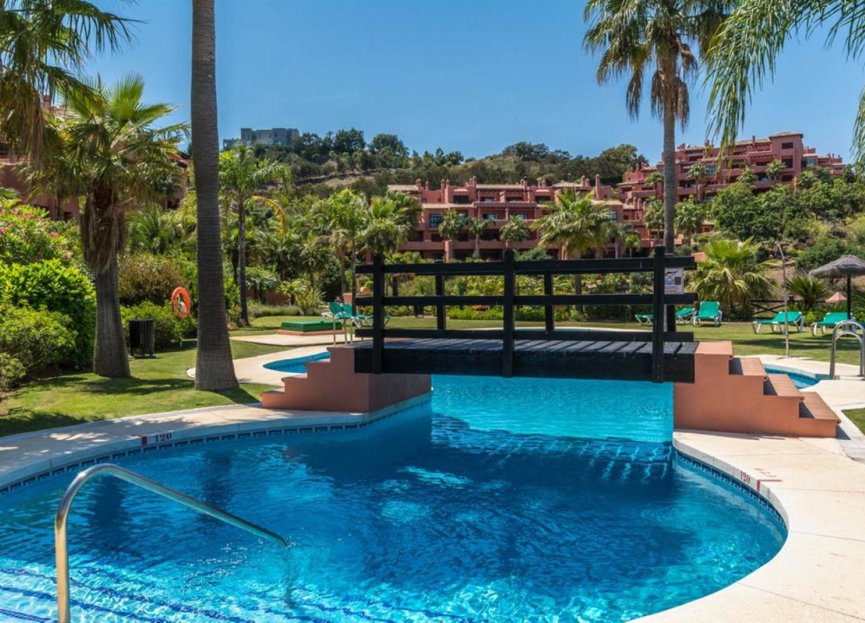 Resale - Ground floor apartment - Marbella - La Mairena