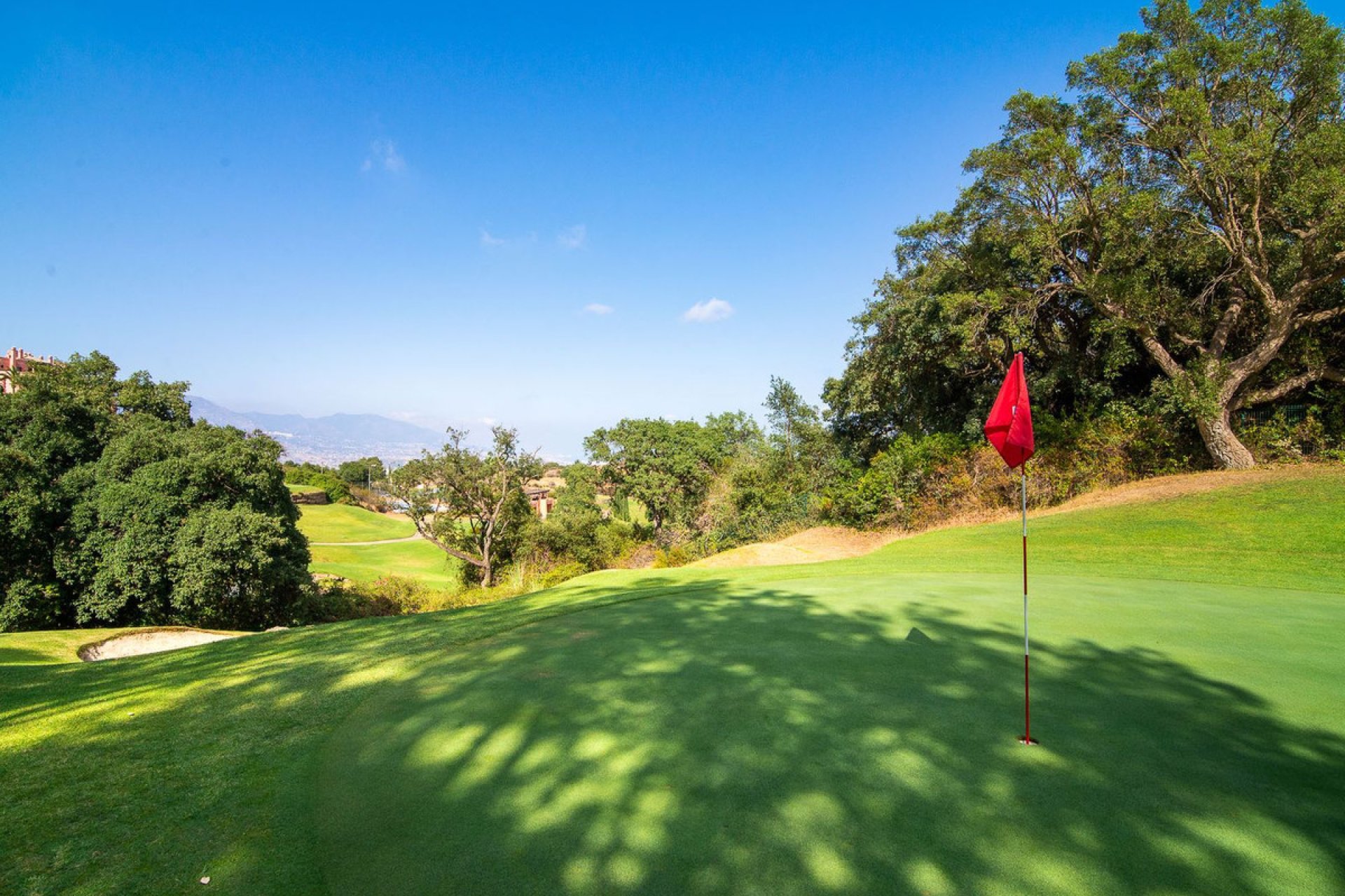 Resale - Ground floor apartment - Marbella - La Mairena