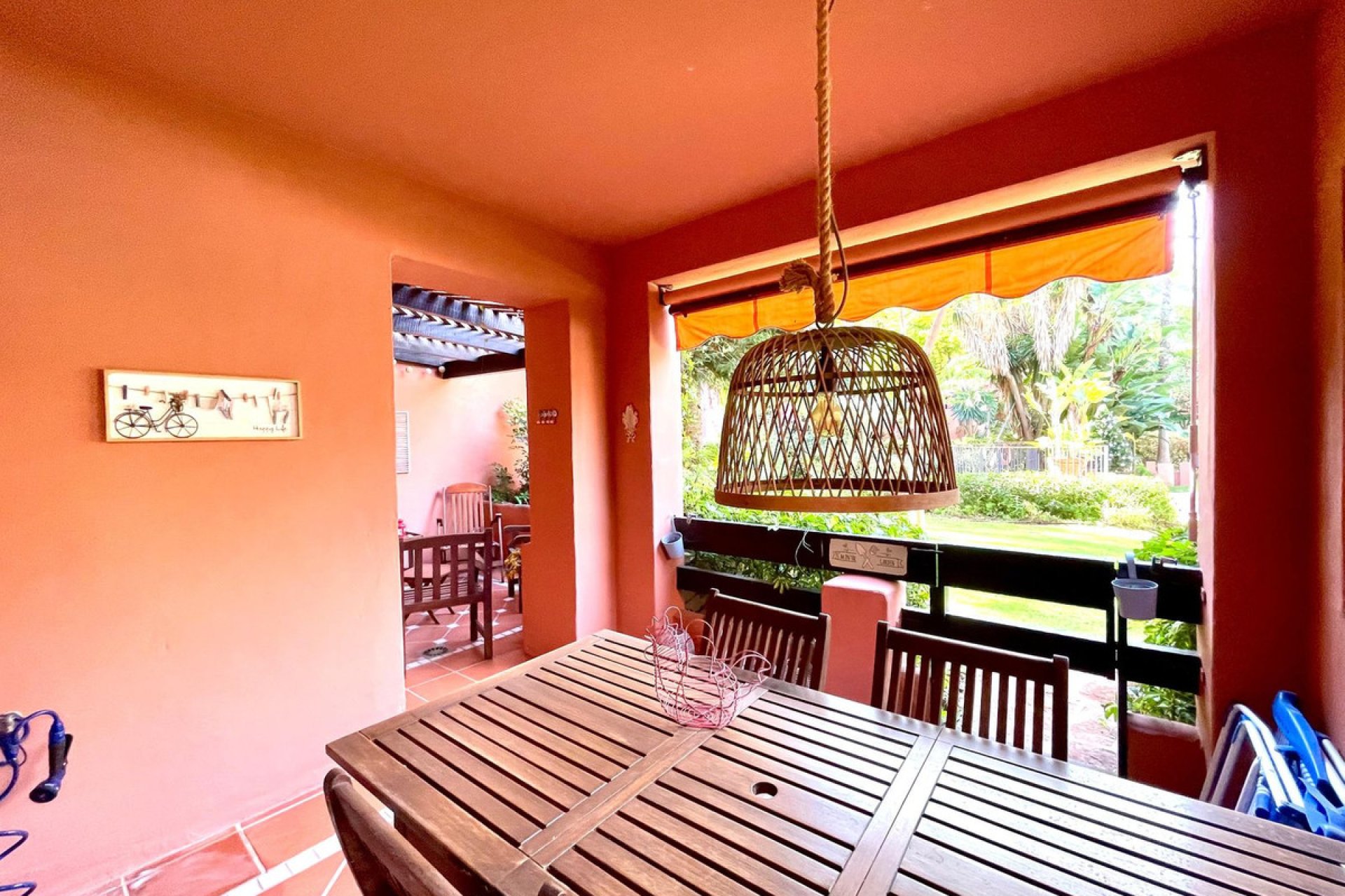 Resale - Ground floor apartment - Marbella - Los Monteros