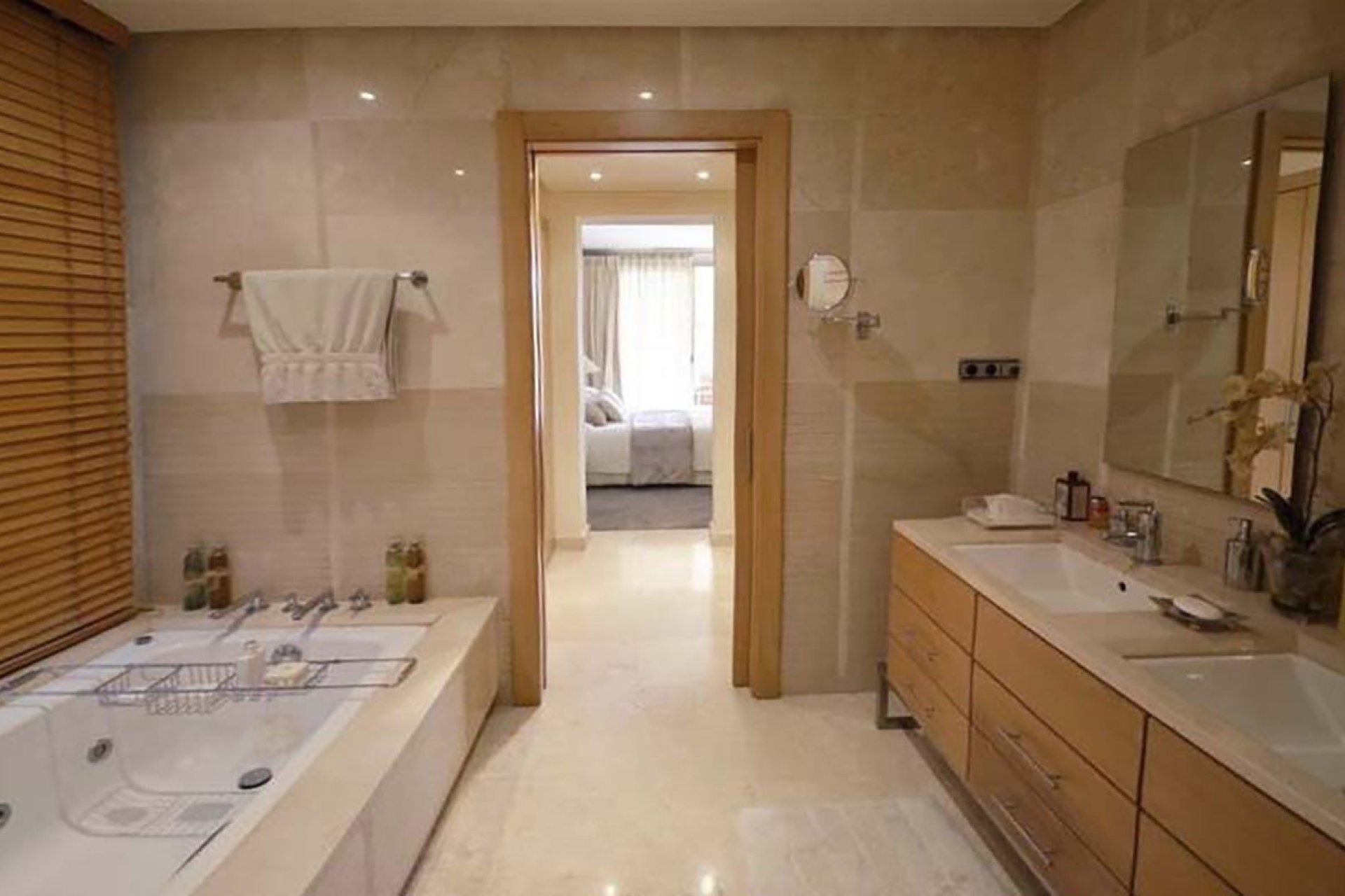 Resale - Ground floor apartment - Marbella - Marbella Centro