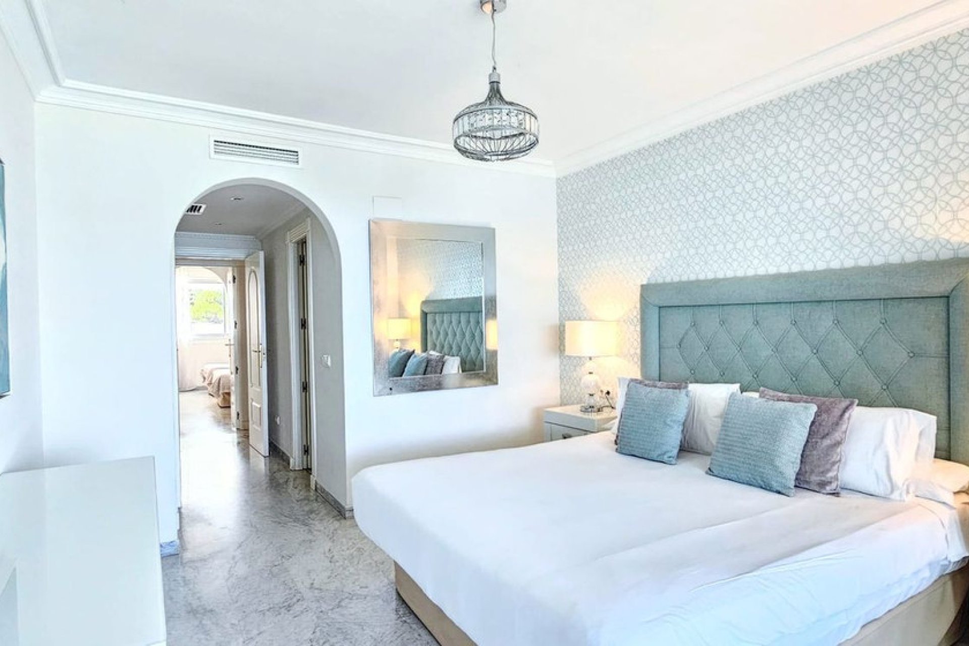 Resale - Ground floor apartment - Marbella - Marbella Centro