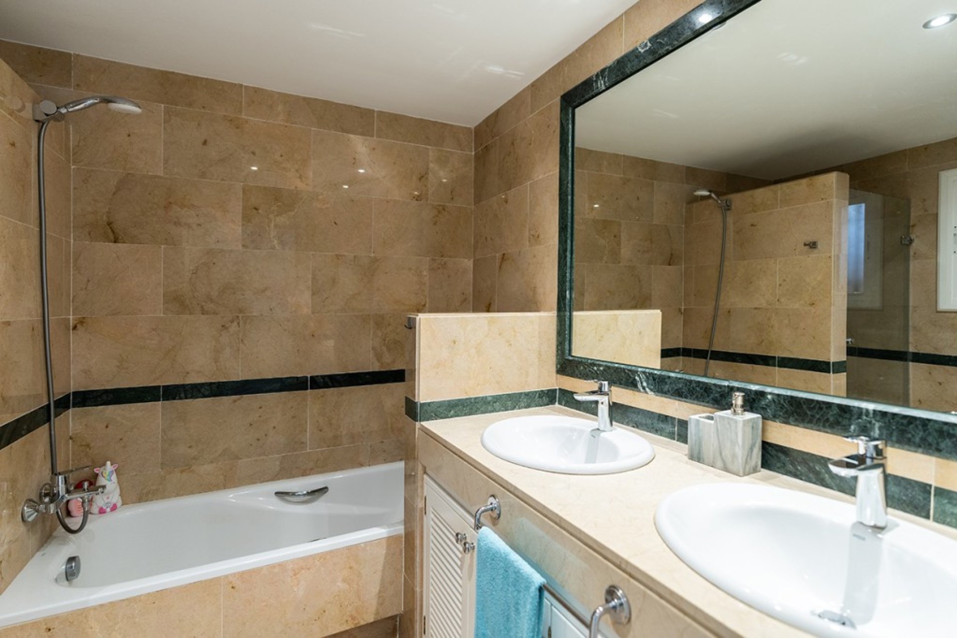 Resale - Ground floor apartment - Marbella - Marbella Centro