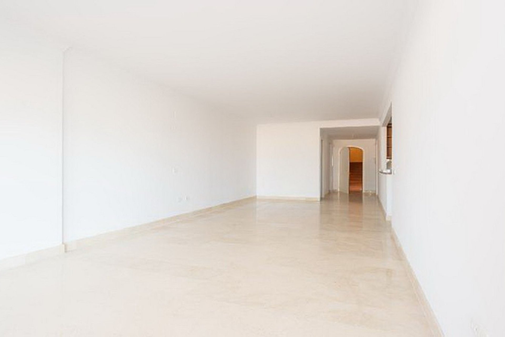 Resale - Ground floor apartment - Marbella - Marbella Centro