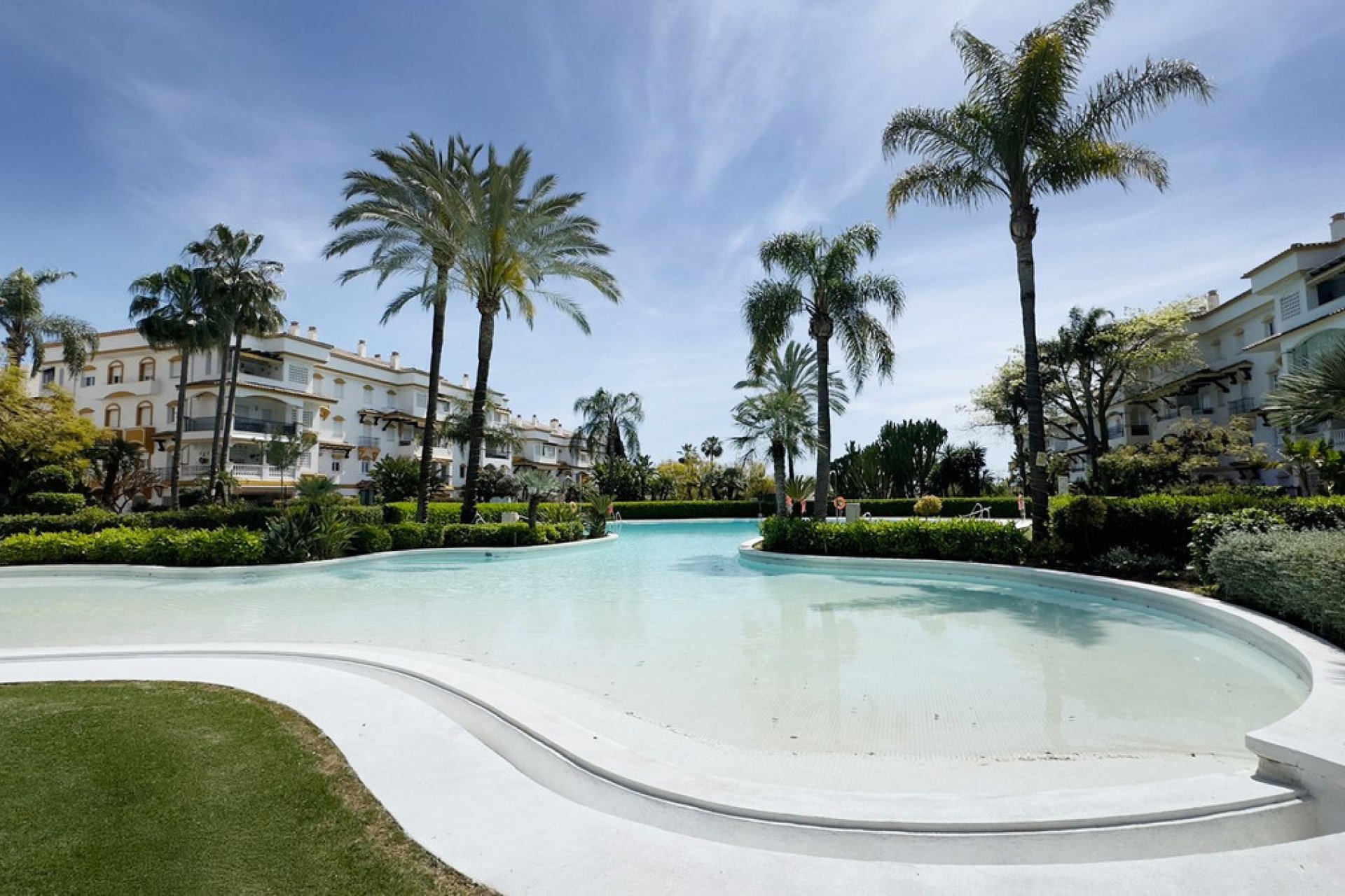 Resale - Ground floor apartment - Marbella - Marbella Centro