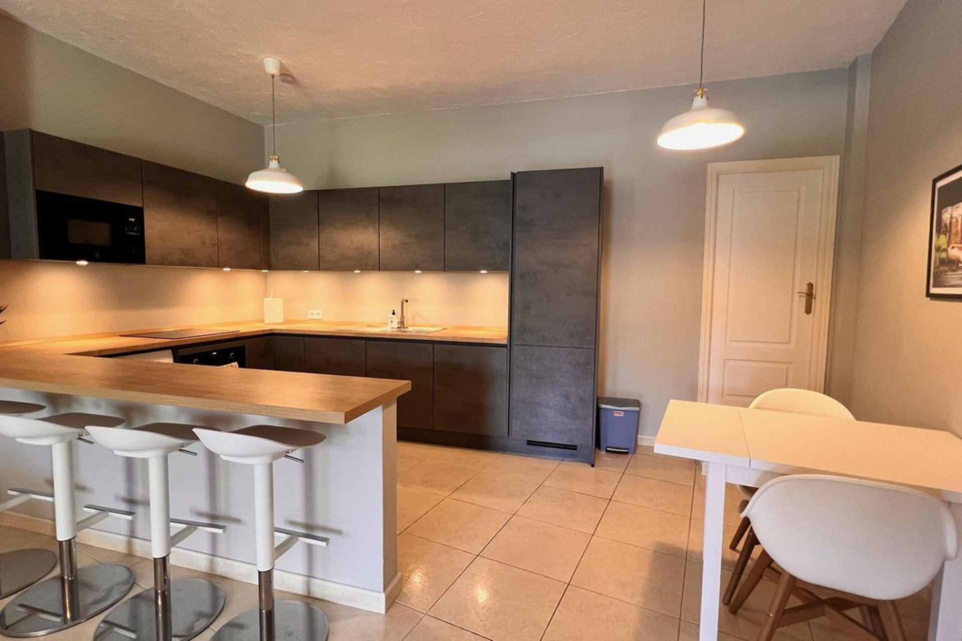 Resale - Ground floor apartment - Marbella - Marbesa