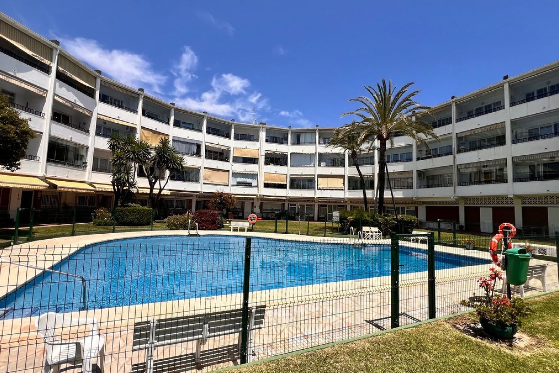 Resale - Ground floor apartment - Marbella - Marbesa