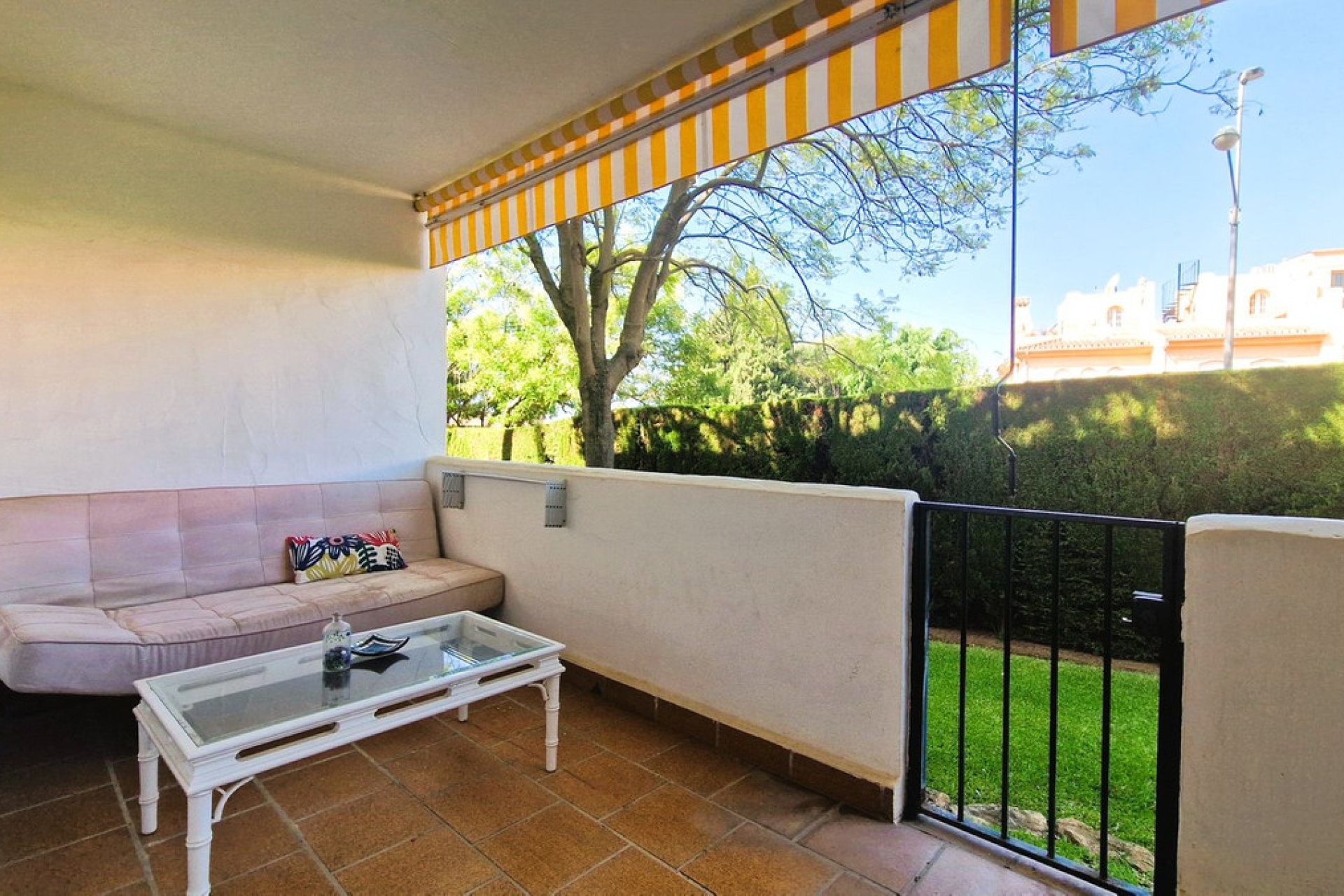 Resale - Ground floor apartment - Marbella - Nagüeles