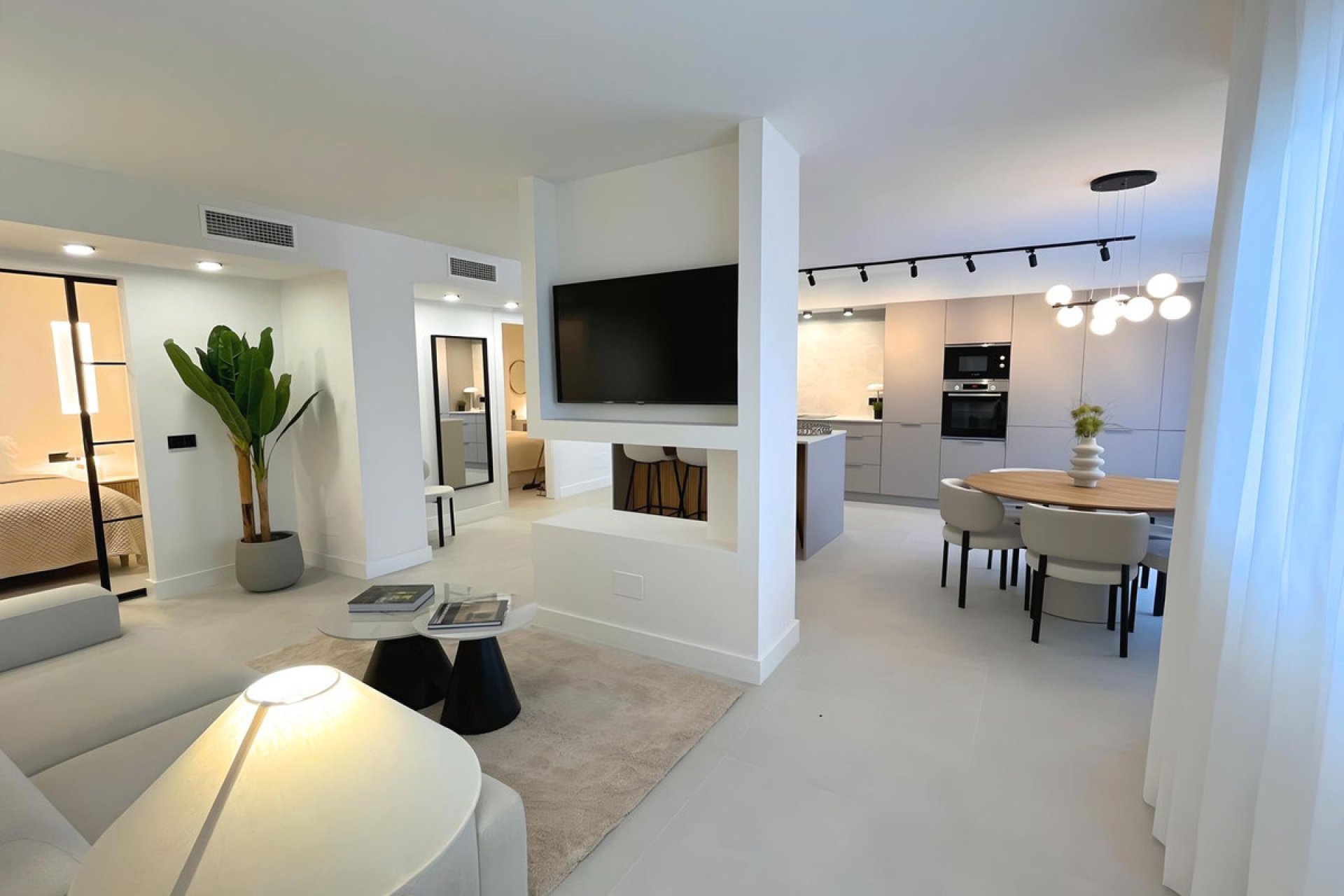 Resale - Ground floor apartment - Marbella - Nueva Andalucia