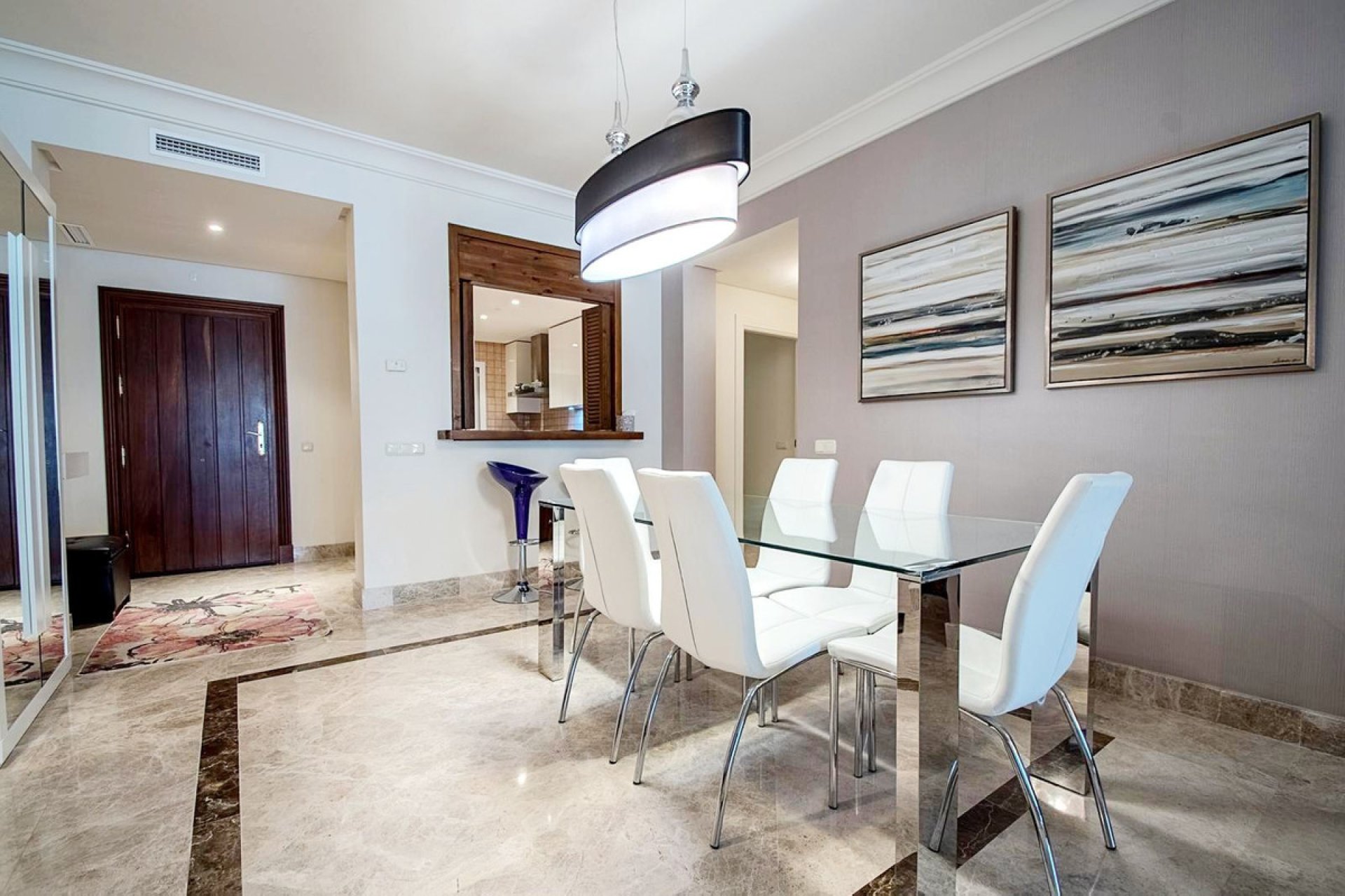 Resale - Ground floor apartment - Marbella - Nueva Andalucia