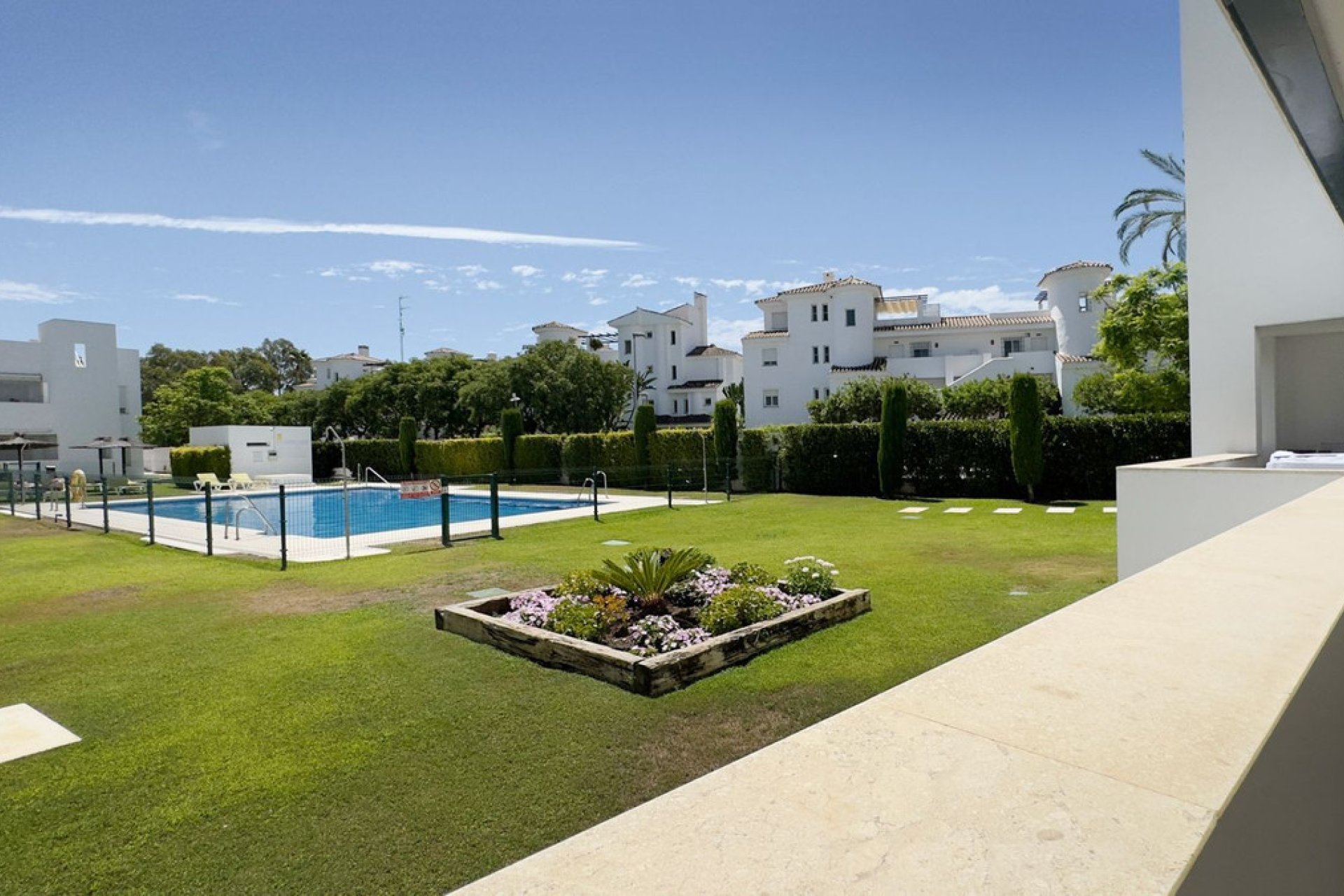 Resale - Ground floor apartment - Marbella - Nueva Andalucia