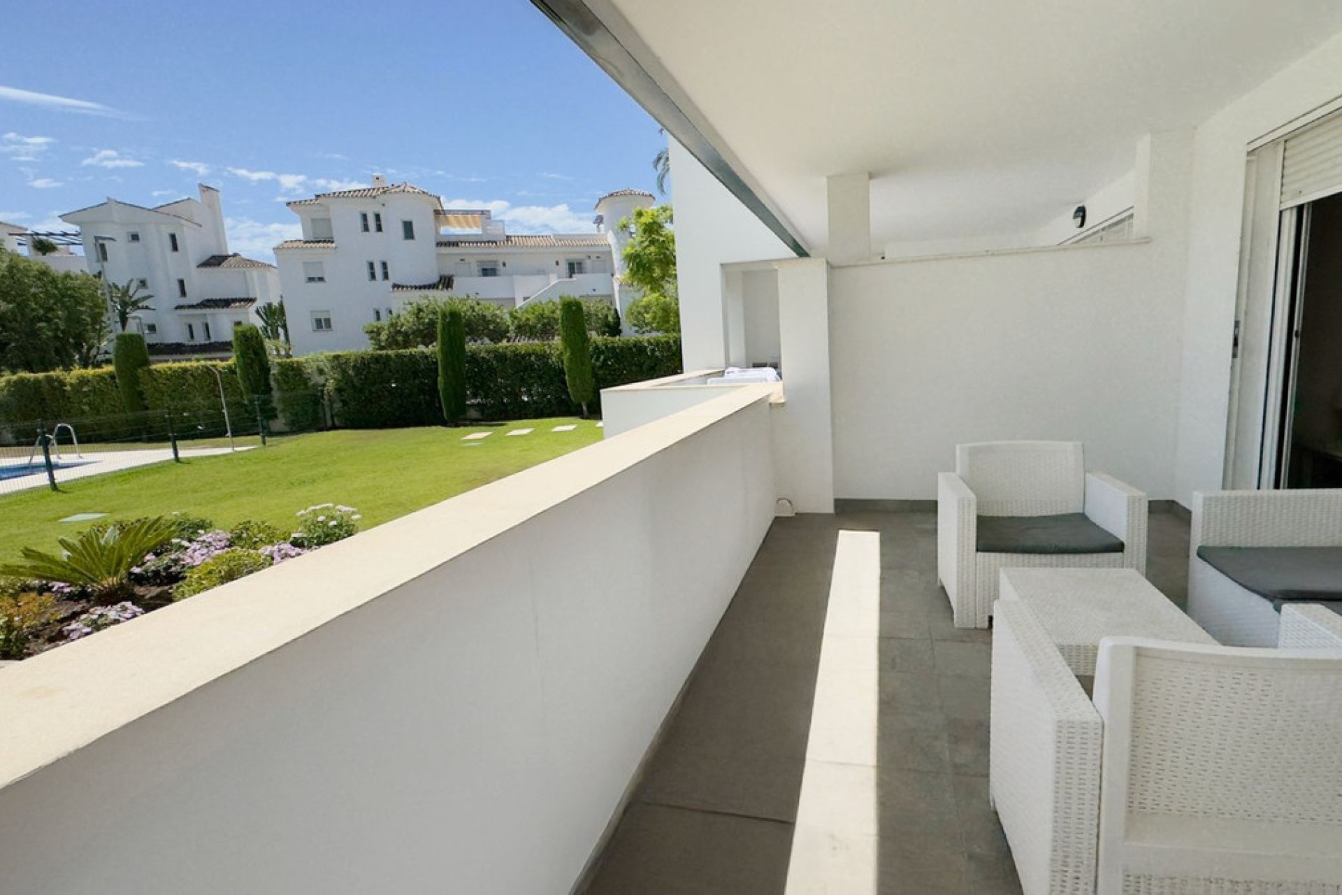 Resale - Ground floor apartment - Marbella - Nueva Andalucia