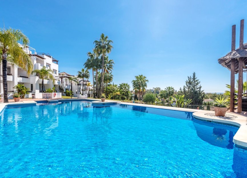 Resale - Ground floor apartment - Marbella - Nueva Andalucia