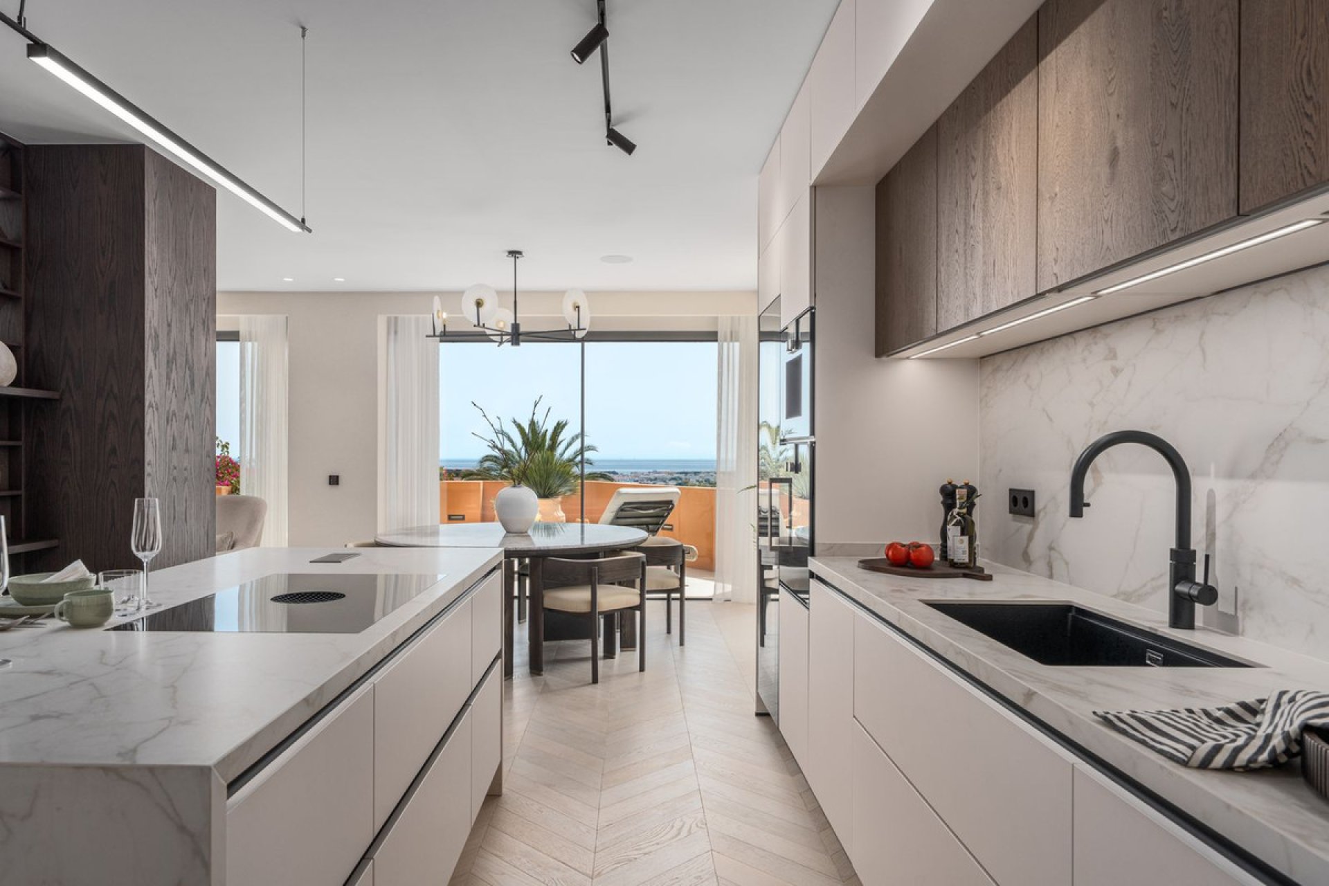 Resale - Ground floor apartment - Marbella - Nueva Andalucia