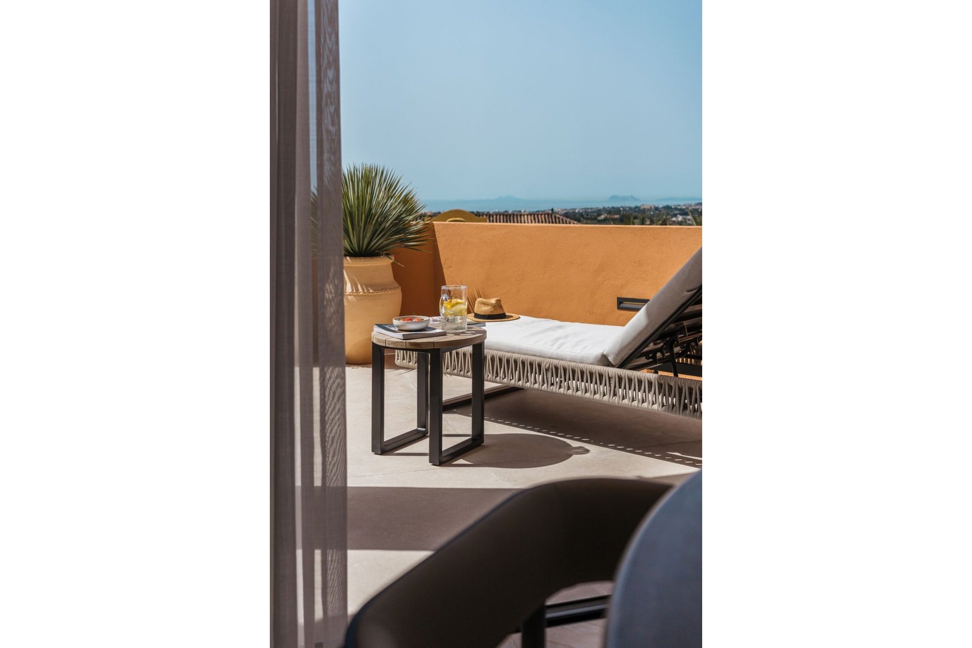 Resale - Ground floor apartment - Marbella - Nueva Andalucia