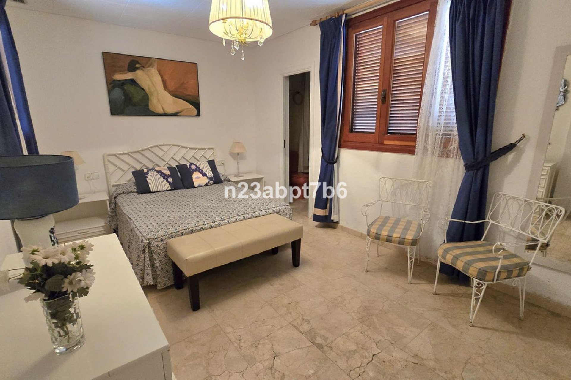 Resale - Ground floor apartment - Marbella - Nueva Andalucia