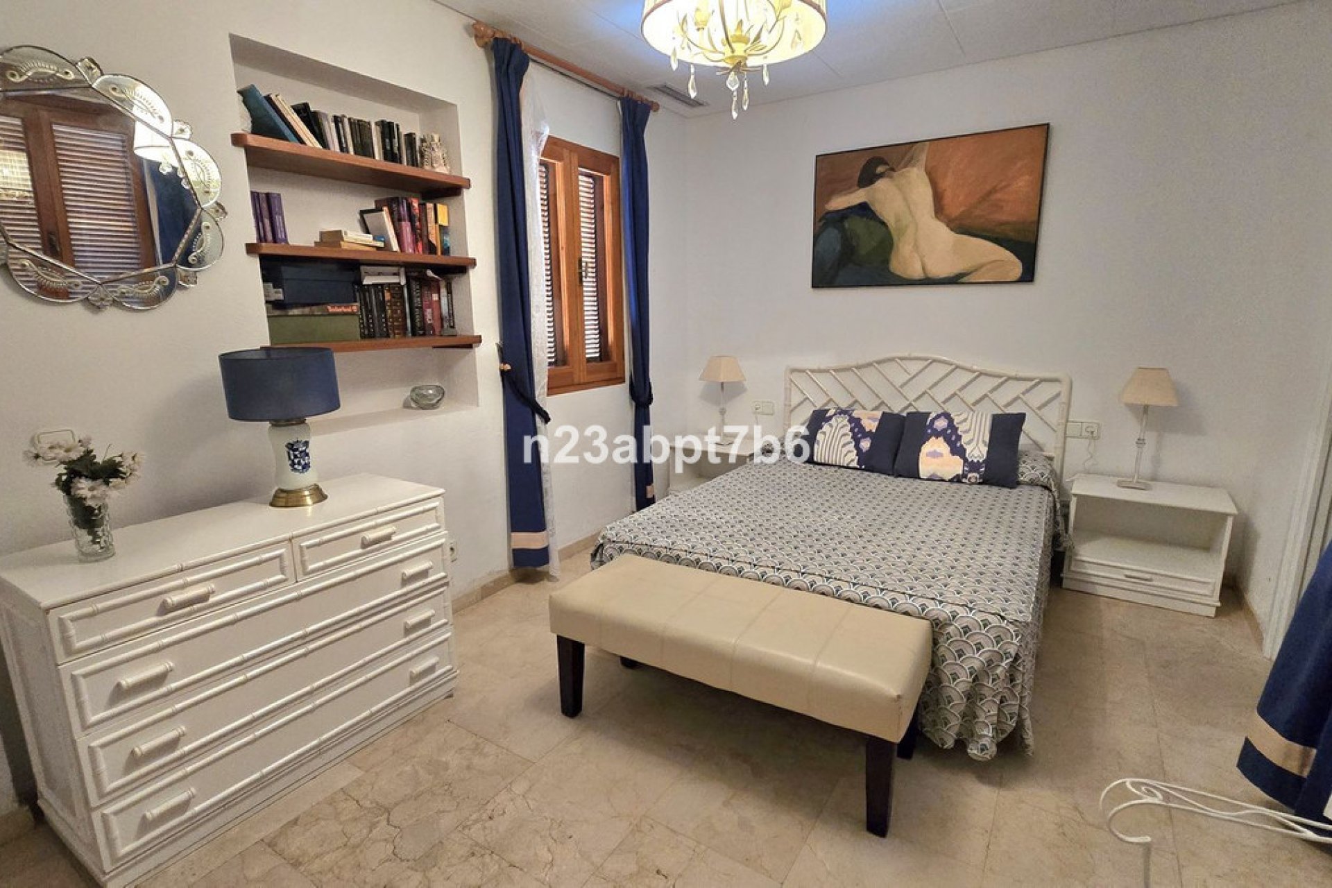 Resale - Ground floor apartment - Marbella - Nueva Andalucia
