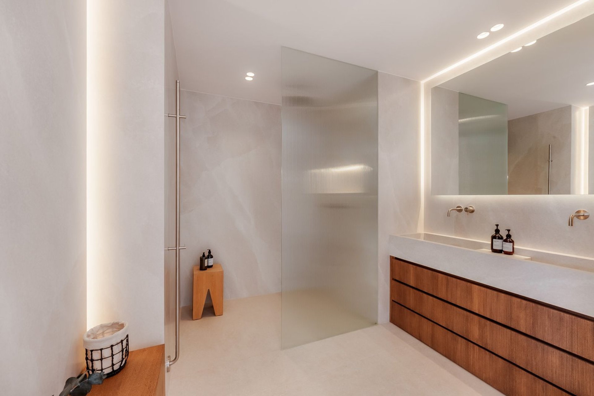 Resale - Ground floor apartment - Marbella - Nueva Andalucia