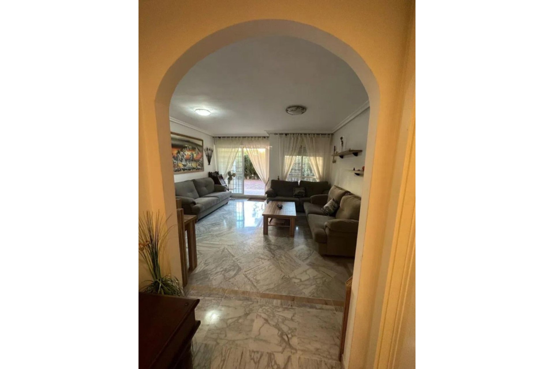 Resale - Ground floor apartment - Marbella - Nueva Andalucia