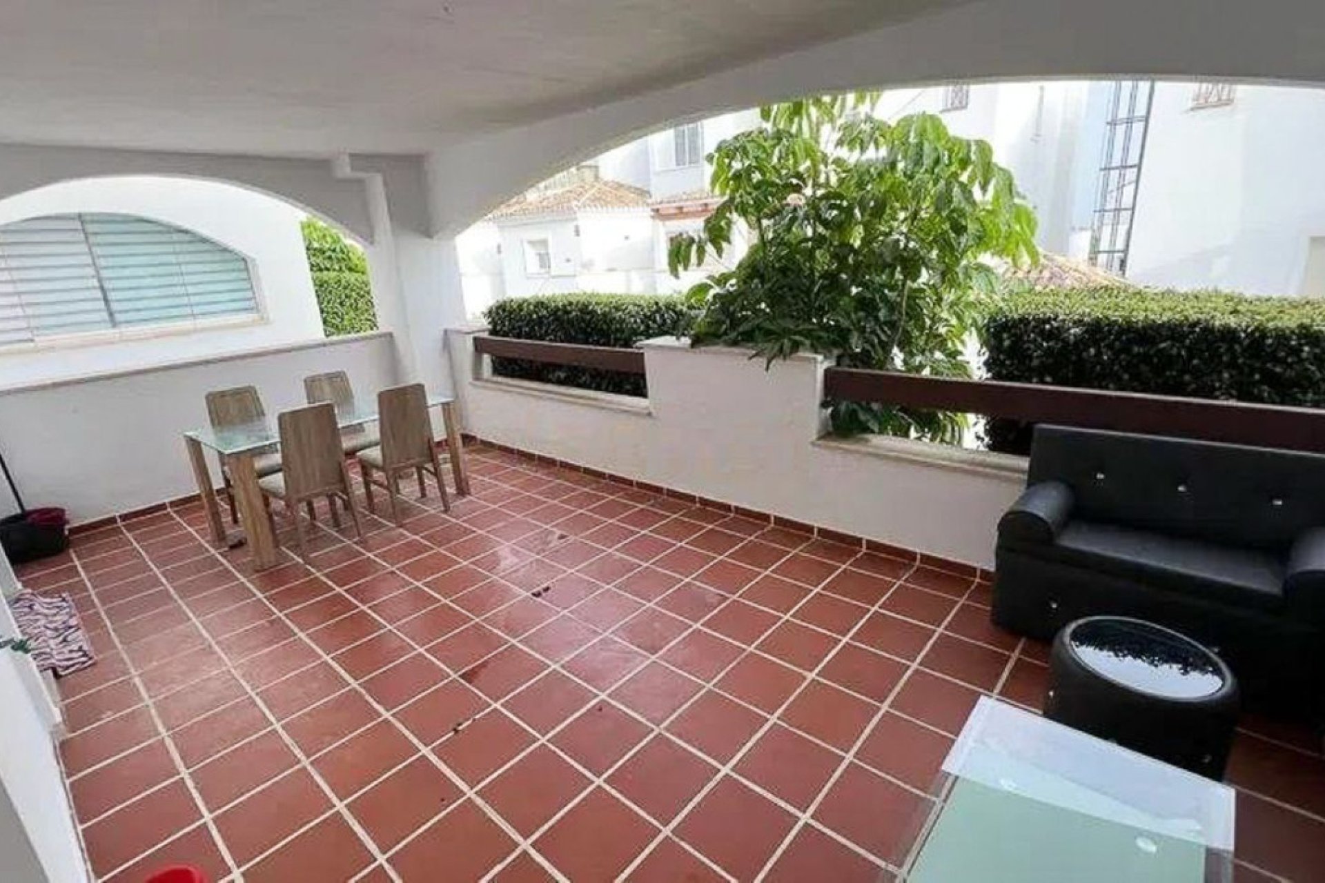 Resale - Ground floor apartment - Marbella - Nueva Andalucia