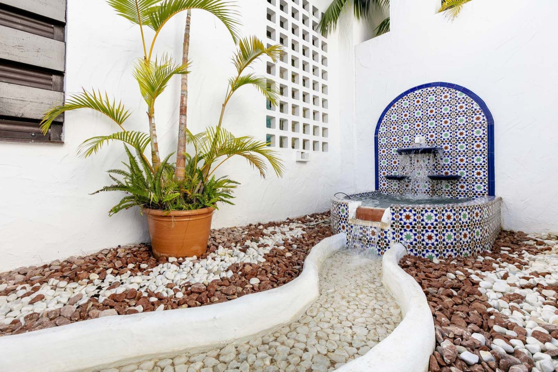 Resale - Ground floor apartment - Marbella - Nueva Andalucia