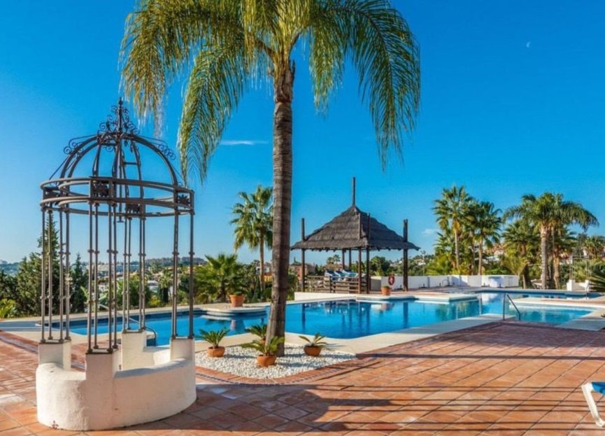 Resale - Ground floor apartment - Marbella - Nueva Andalucia