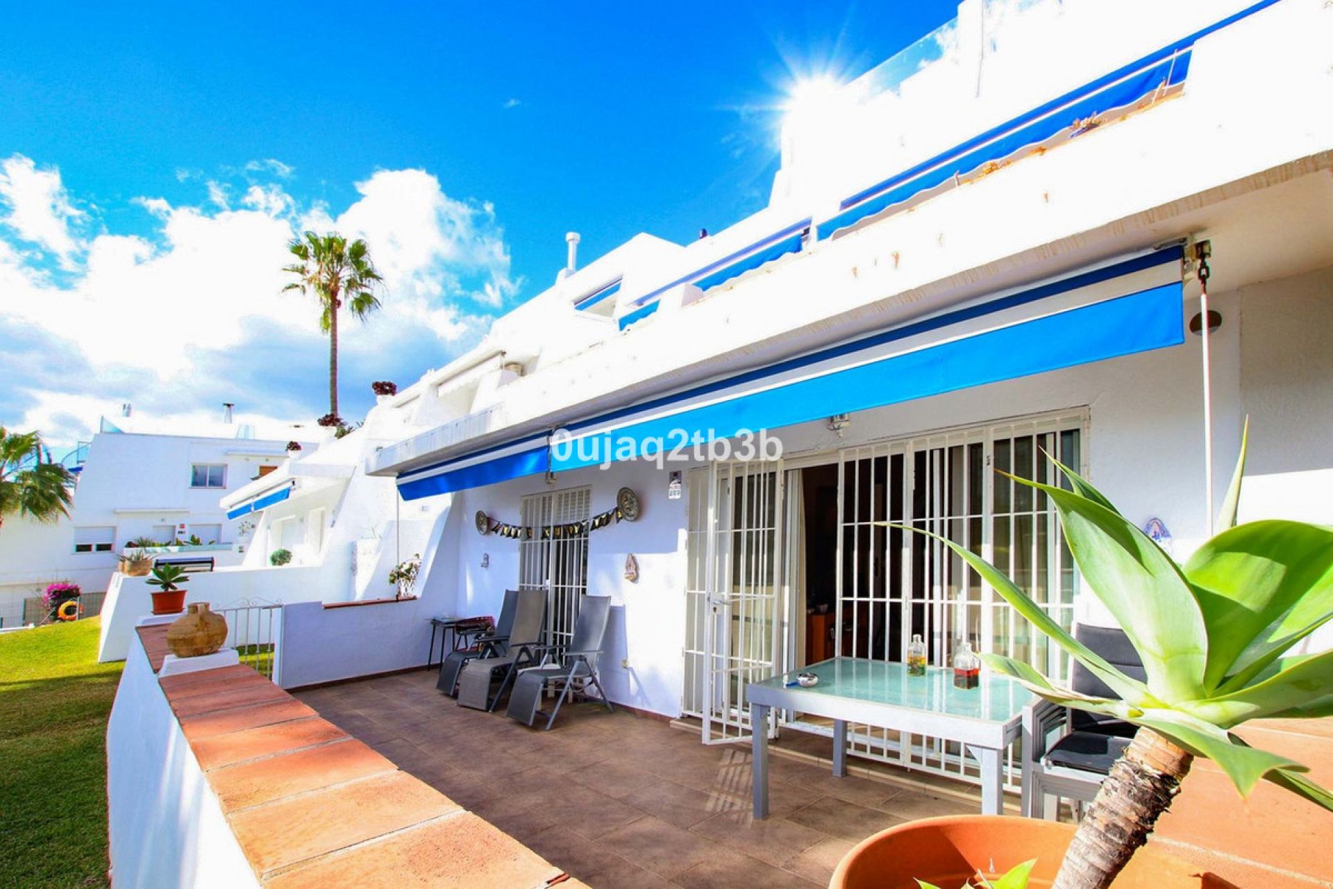 Resale - Ground floor apartment - Marbella - Nueva Andalucia