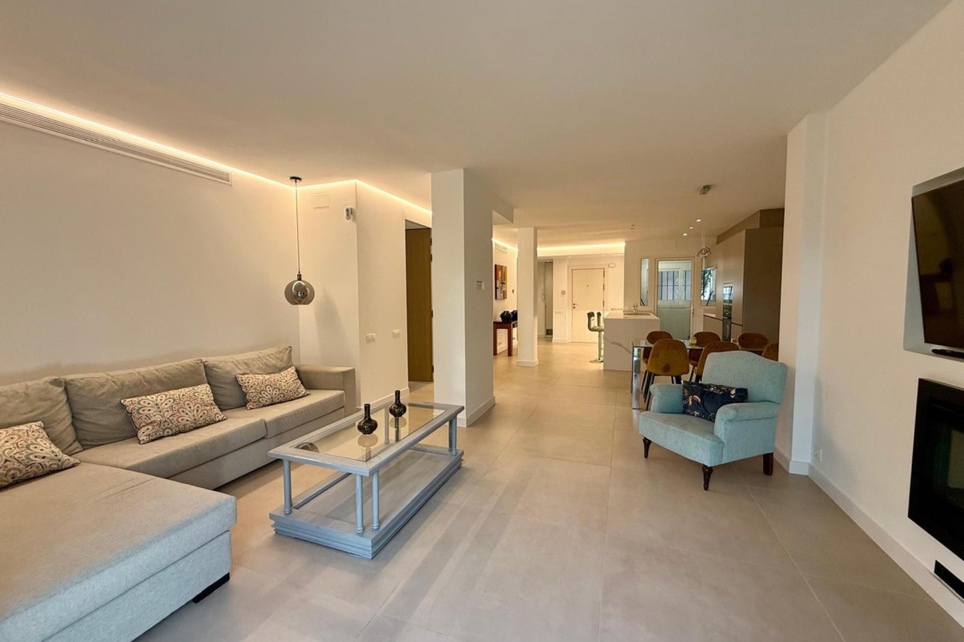 Resale - Ground floor apartment - Marbella - Nueva Andalucia