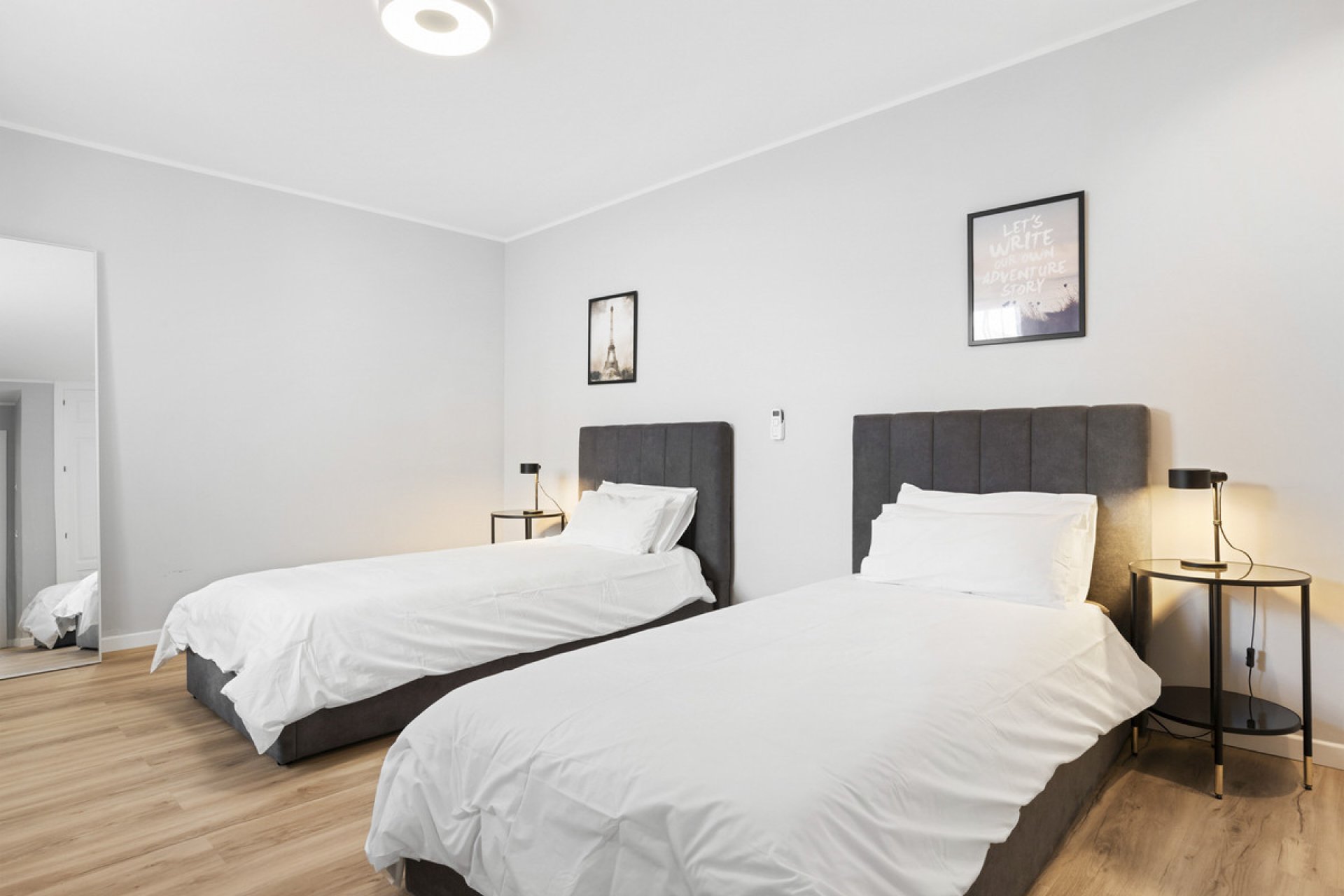 Resale - Ground floor apartment - Marbella - Nueva Andalucia