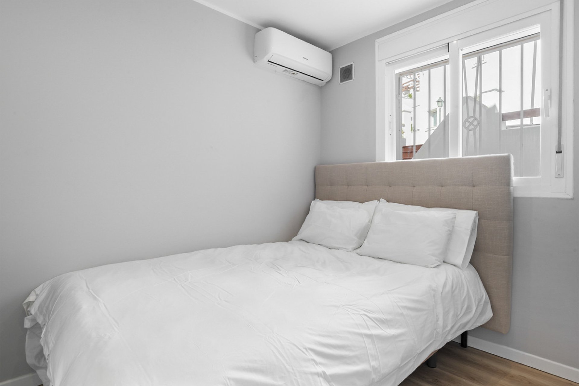 Resale - Ground floor apartment - Marbella - Nueva Andalucia