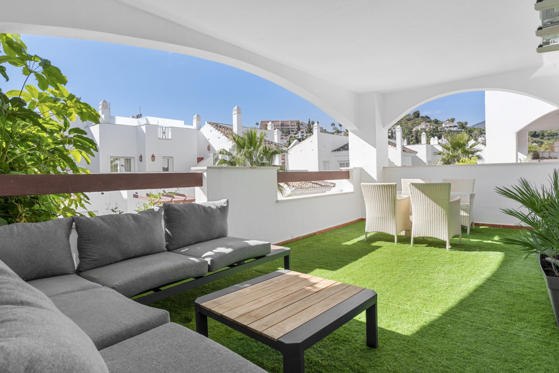 Resale - Ground floor apartment - Marbella - Nueva Andalucia