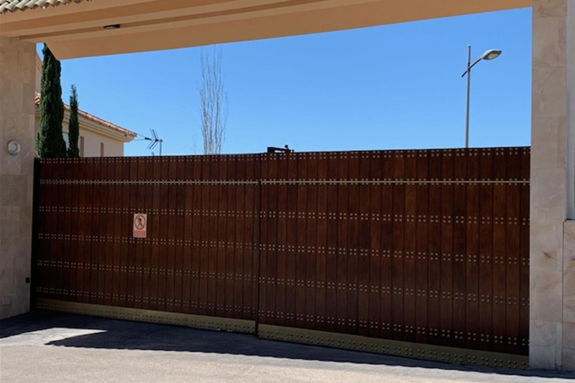 Resale - Ground floor apartment - Marbella - Nueva Andalucia