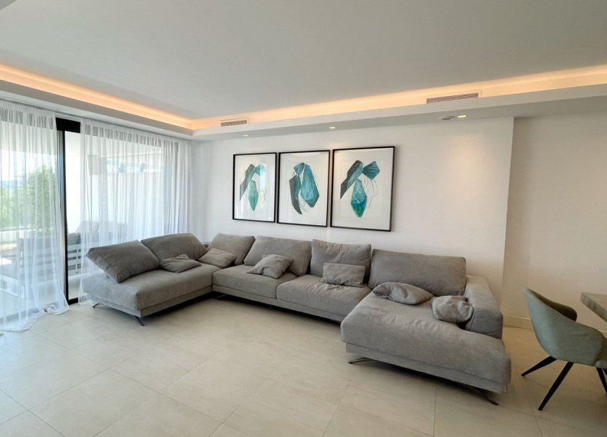 Resale - Ground floor apartment - Marbella - Nueva Andalucia