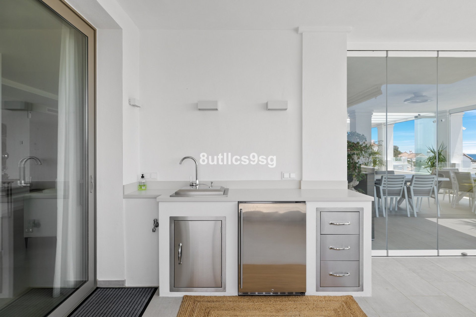 Resale - Ground floor apartment - Marbella - Nueva Andalucia