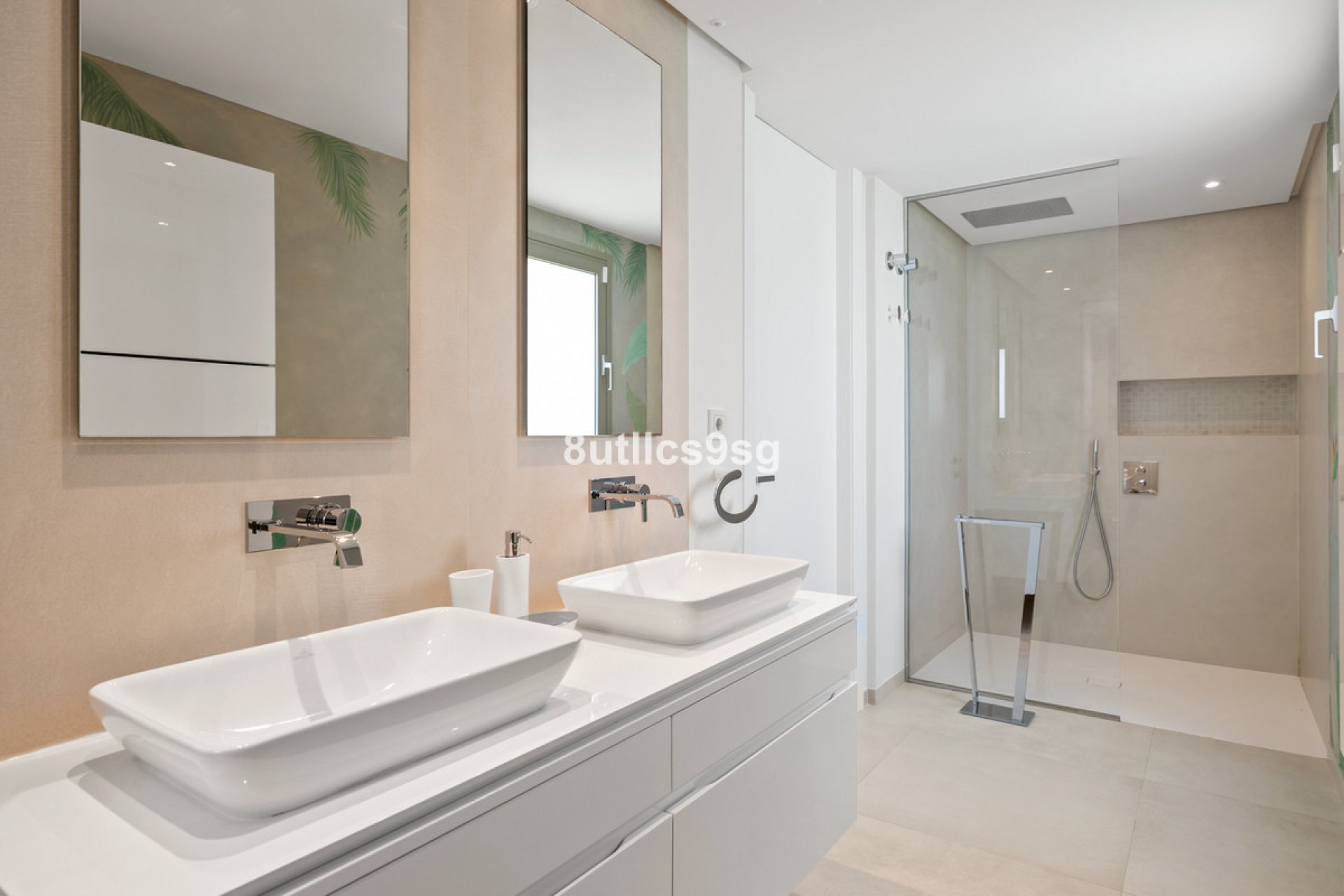 Resale - Ground floor apartment - Marbella - Nueva Andalucia