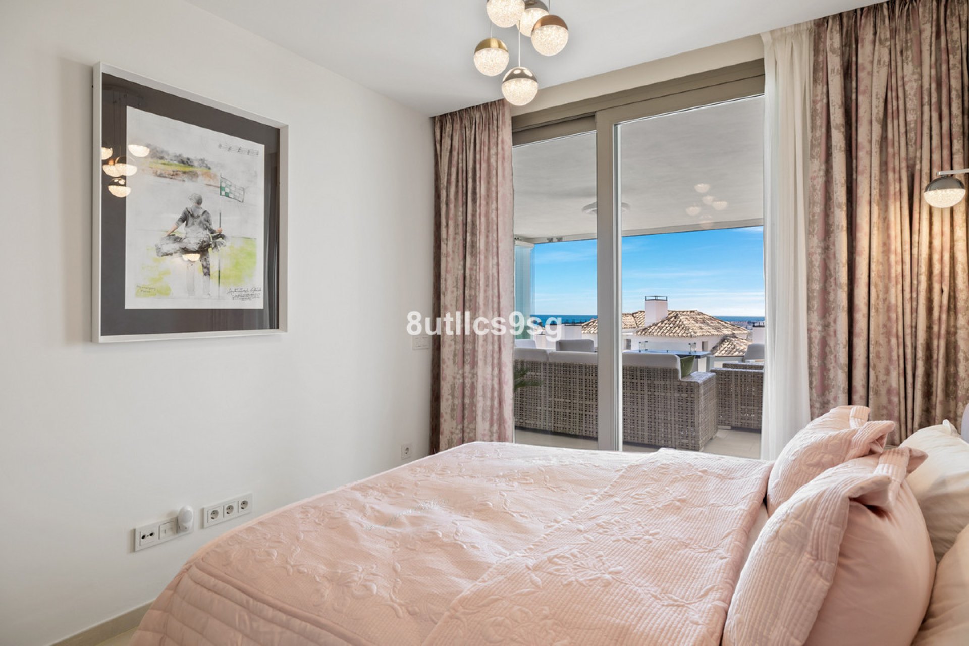 Resale - Ground floor apartment - Marbella - Nueva Andalucia