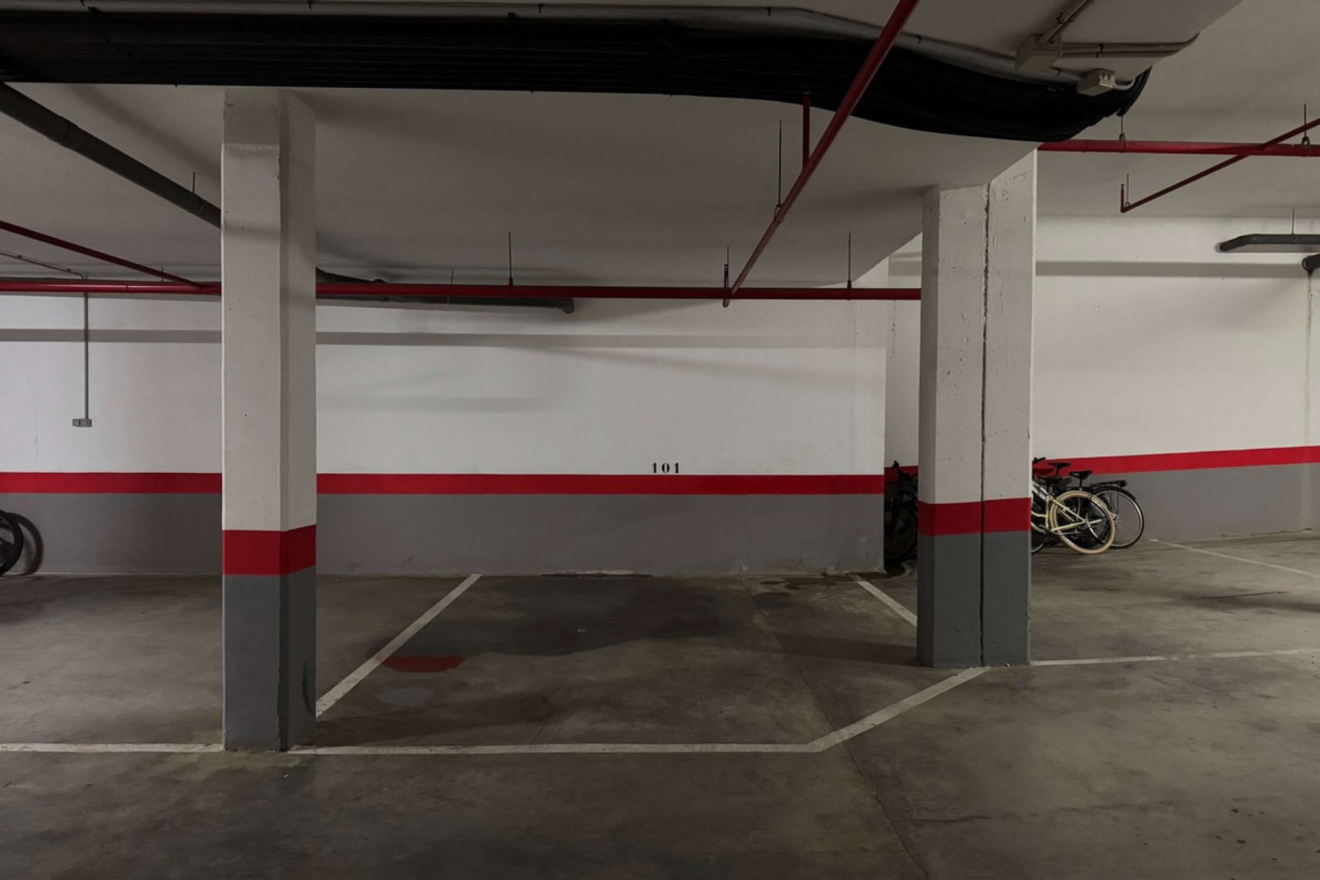 Resale - Ground floor apartment - Marbella - Nueva Andalucia