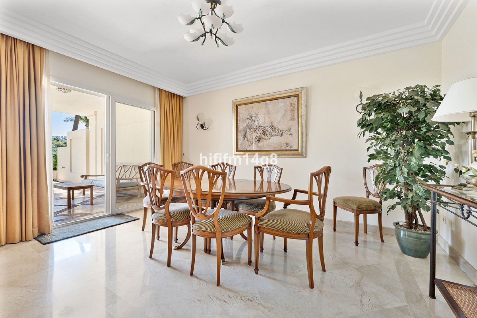 Resale - Ground floor apartment - Marbella - Nueva Andalucia