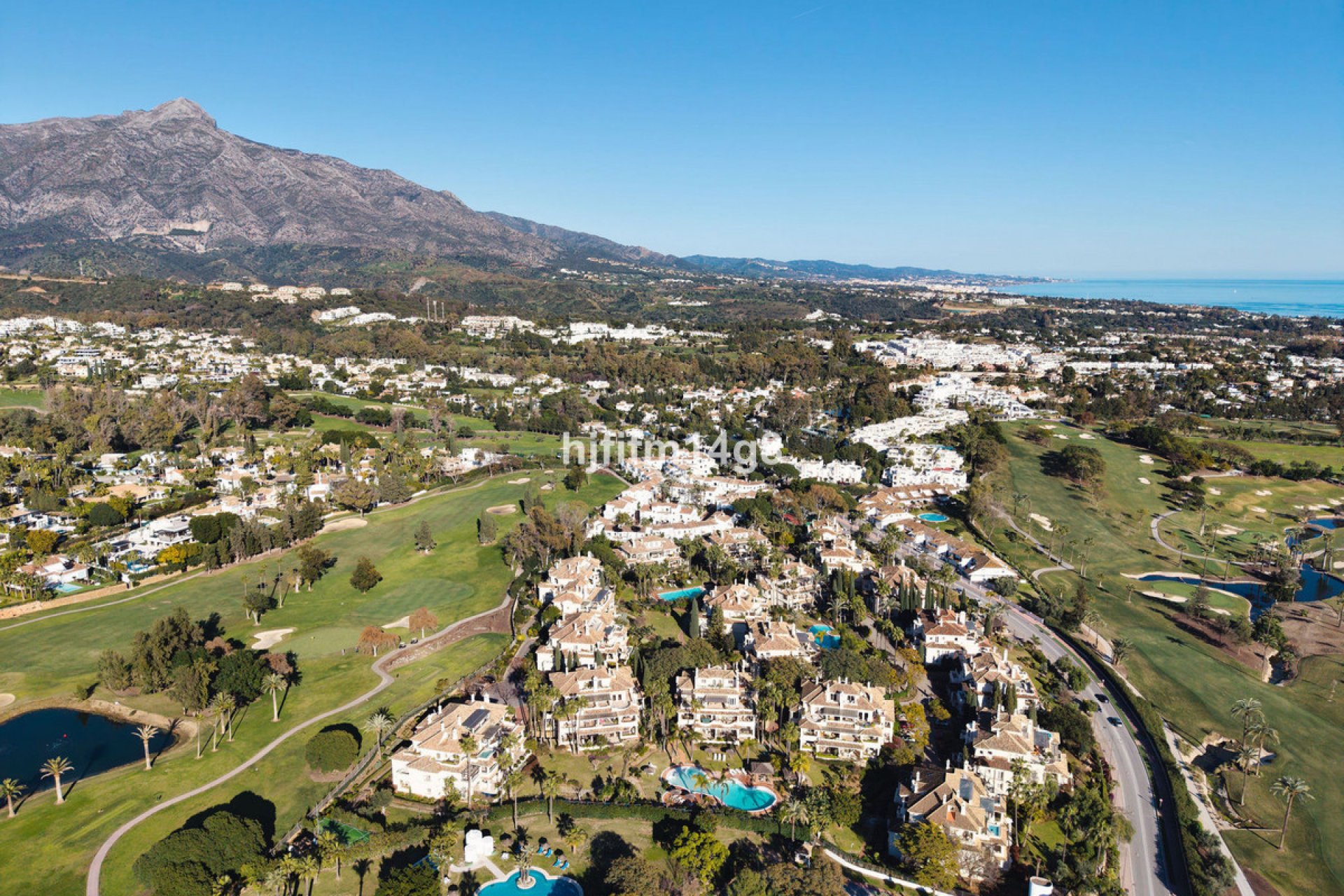 Resale - Ground floor apartment - Marbella - Nueva Andalucia