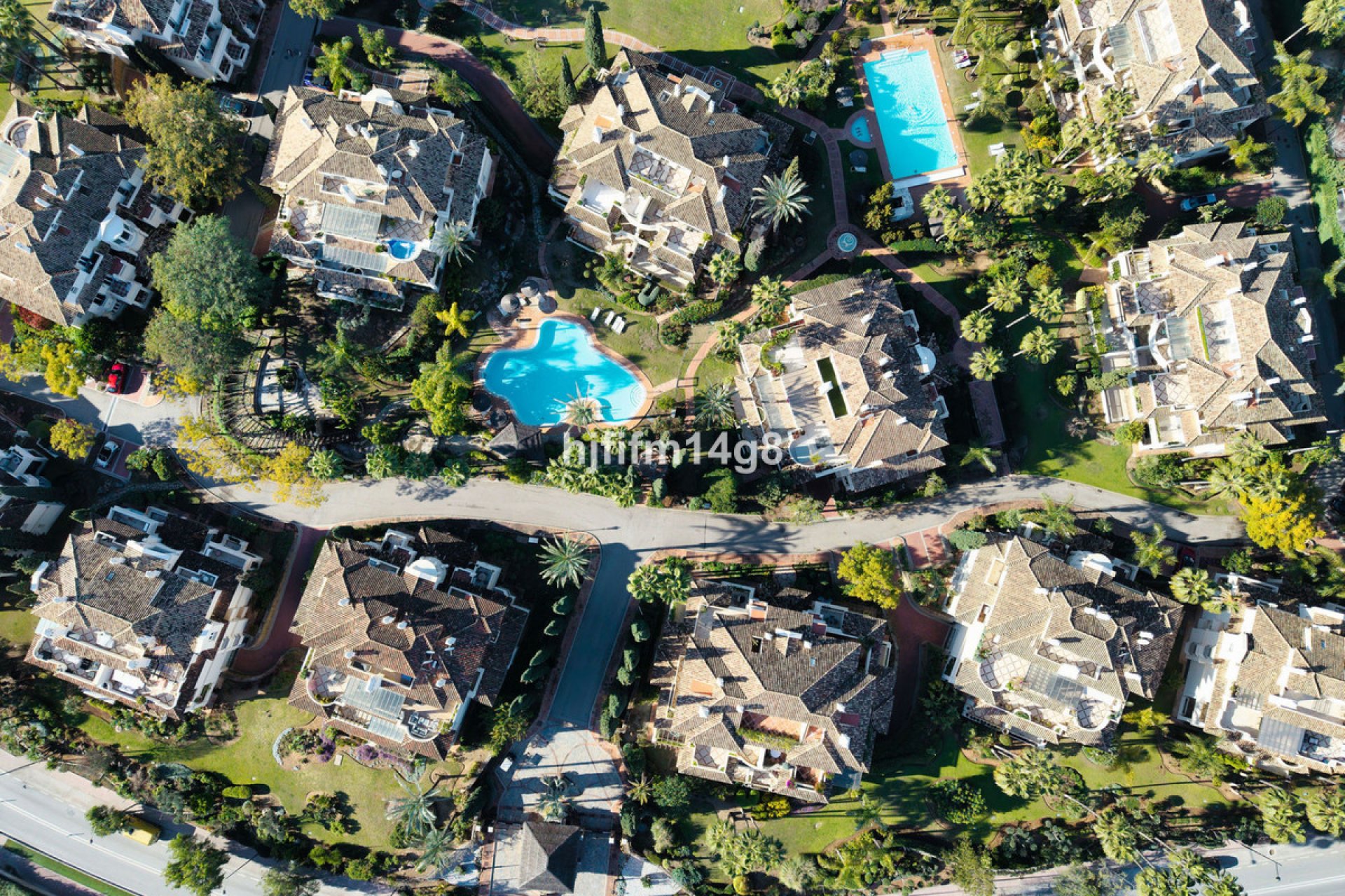 Resale - Ground floor apartment - Marbella - Nueva Andalucia