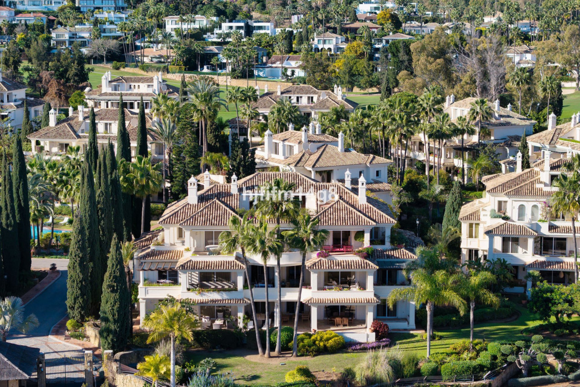 Resale - Ground floor apartment - Marbella - Nueva Andalucia