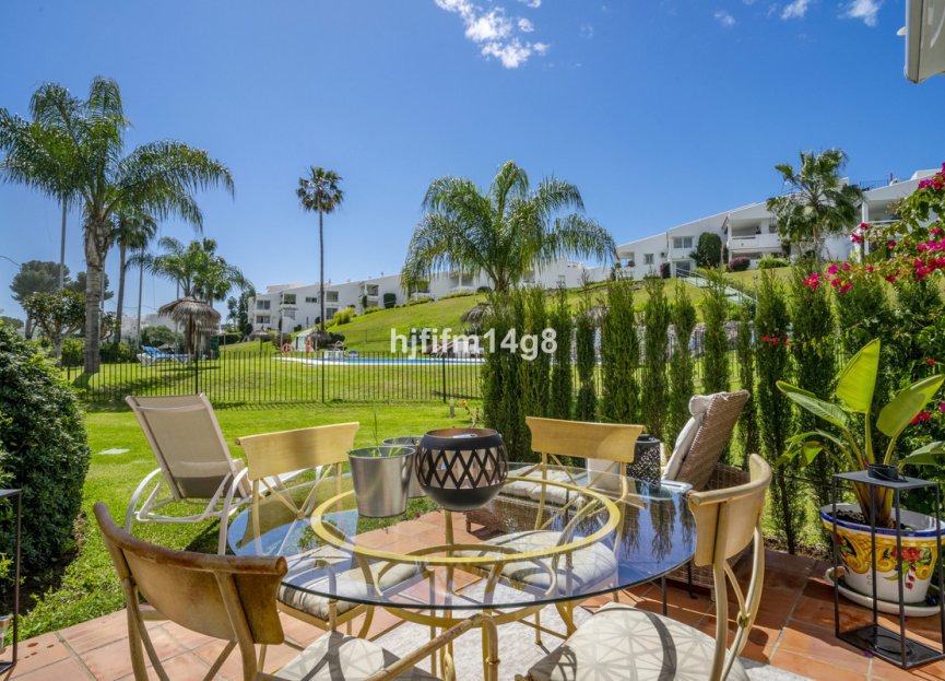 Resale - Ground floor apartment - Marbella - Nueva Andalucia