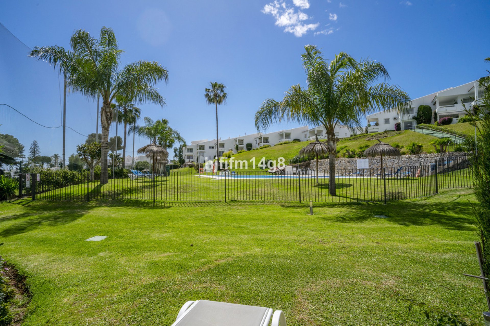 Resale - Ground floor apartment - Marbella - Nueva Andalucia