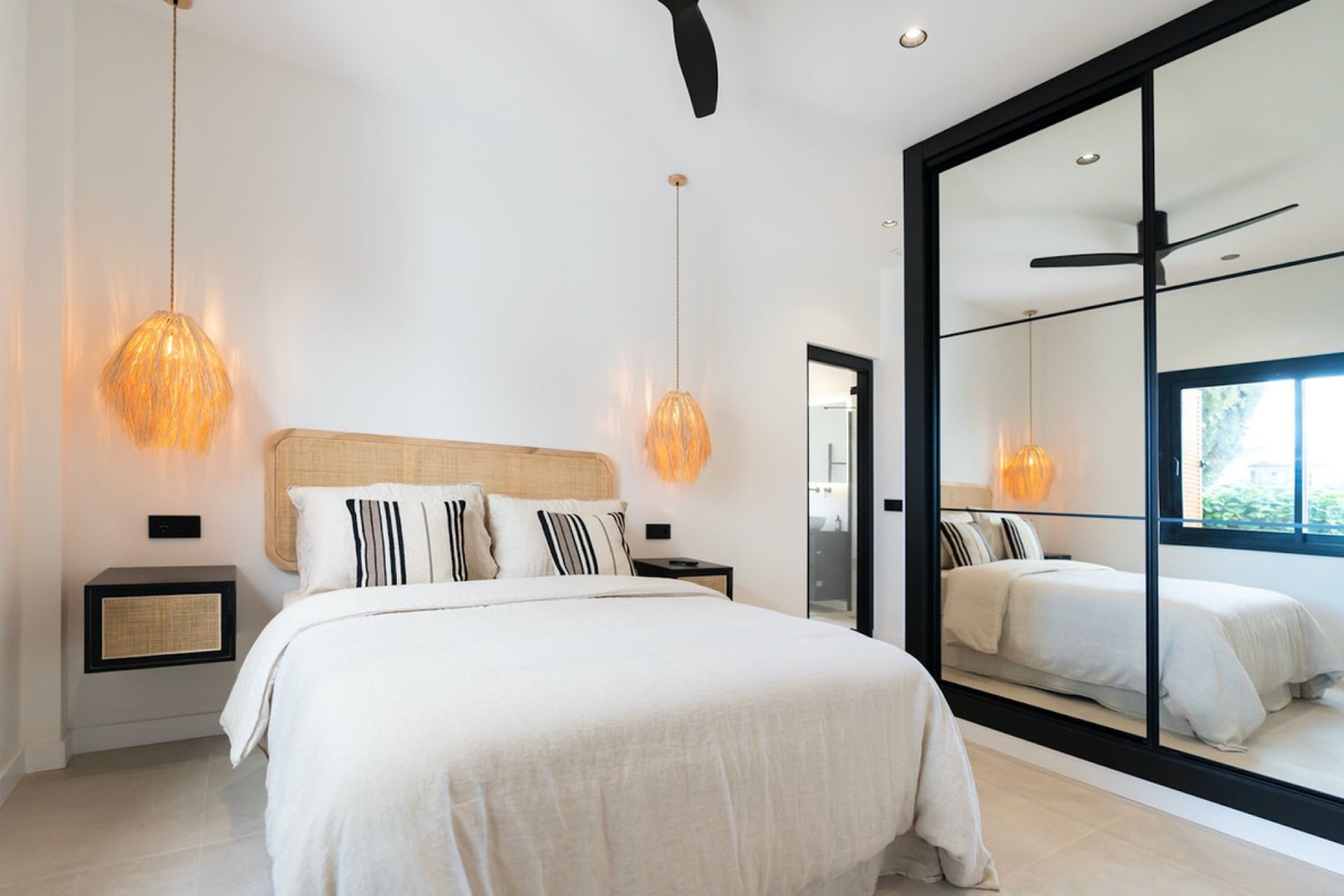 Resale - Ground floor apartment - Marbella - Nueva Andalucia