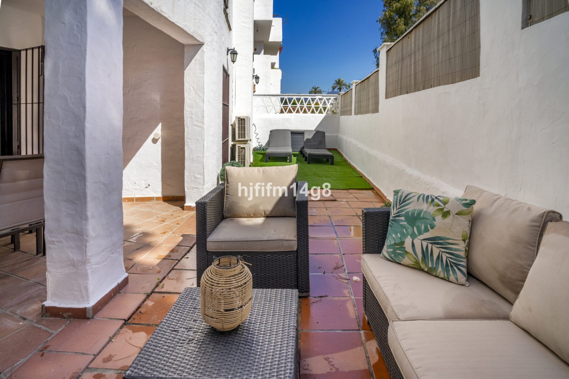 Resale - Ground floor apartment - Marbella - Nueva Andalucia