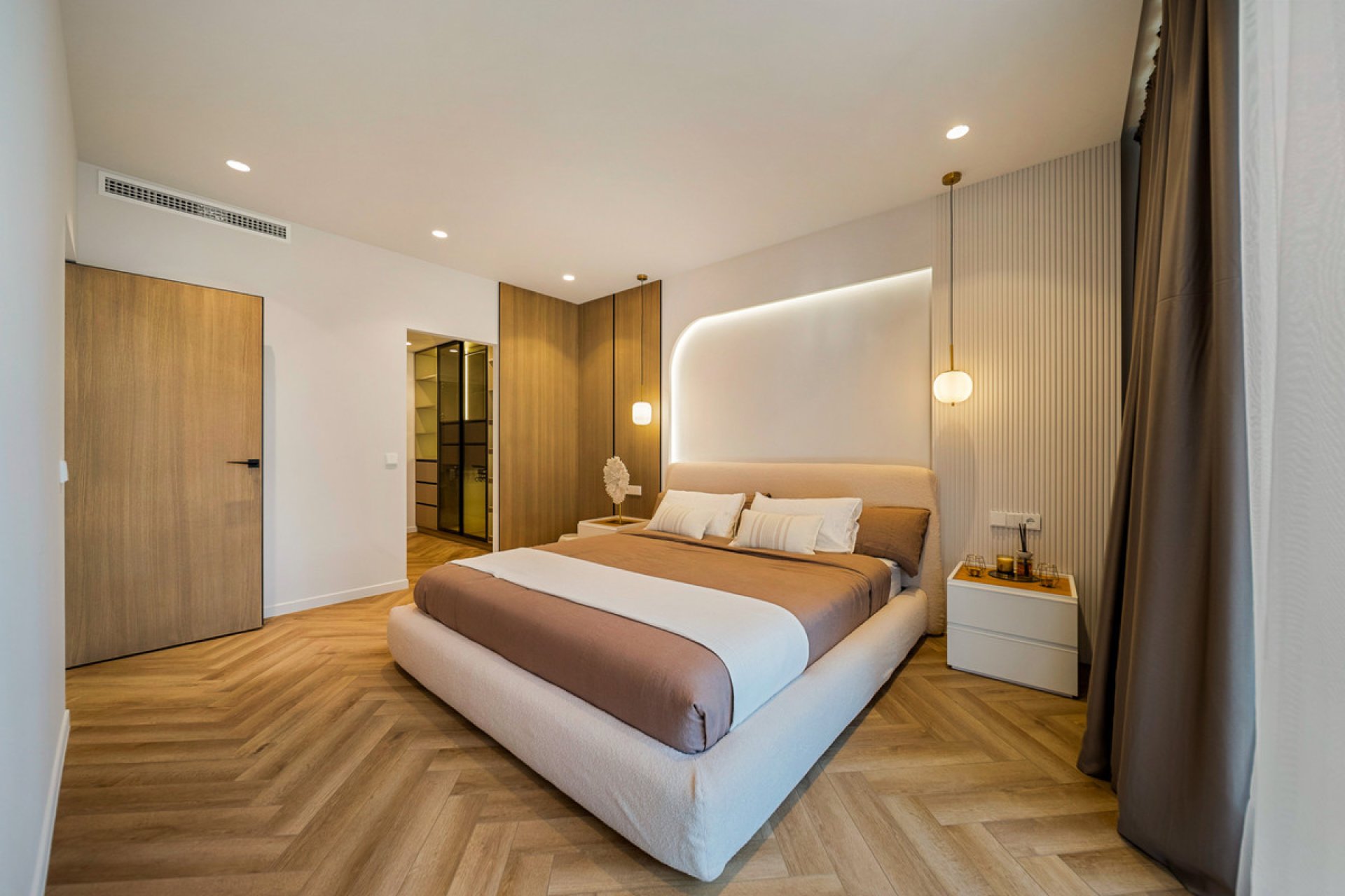 Resale - Ground floor apartment - Marbella - Nueva Andalucia