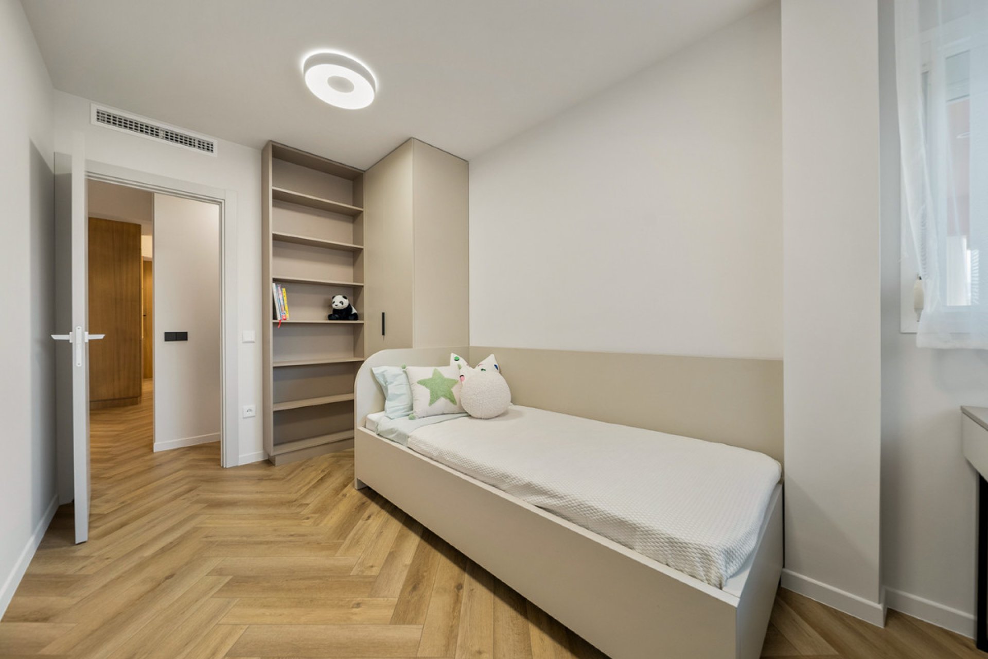 Resale - Ground floor apartment - Marbella - Nueva Andalucia